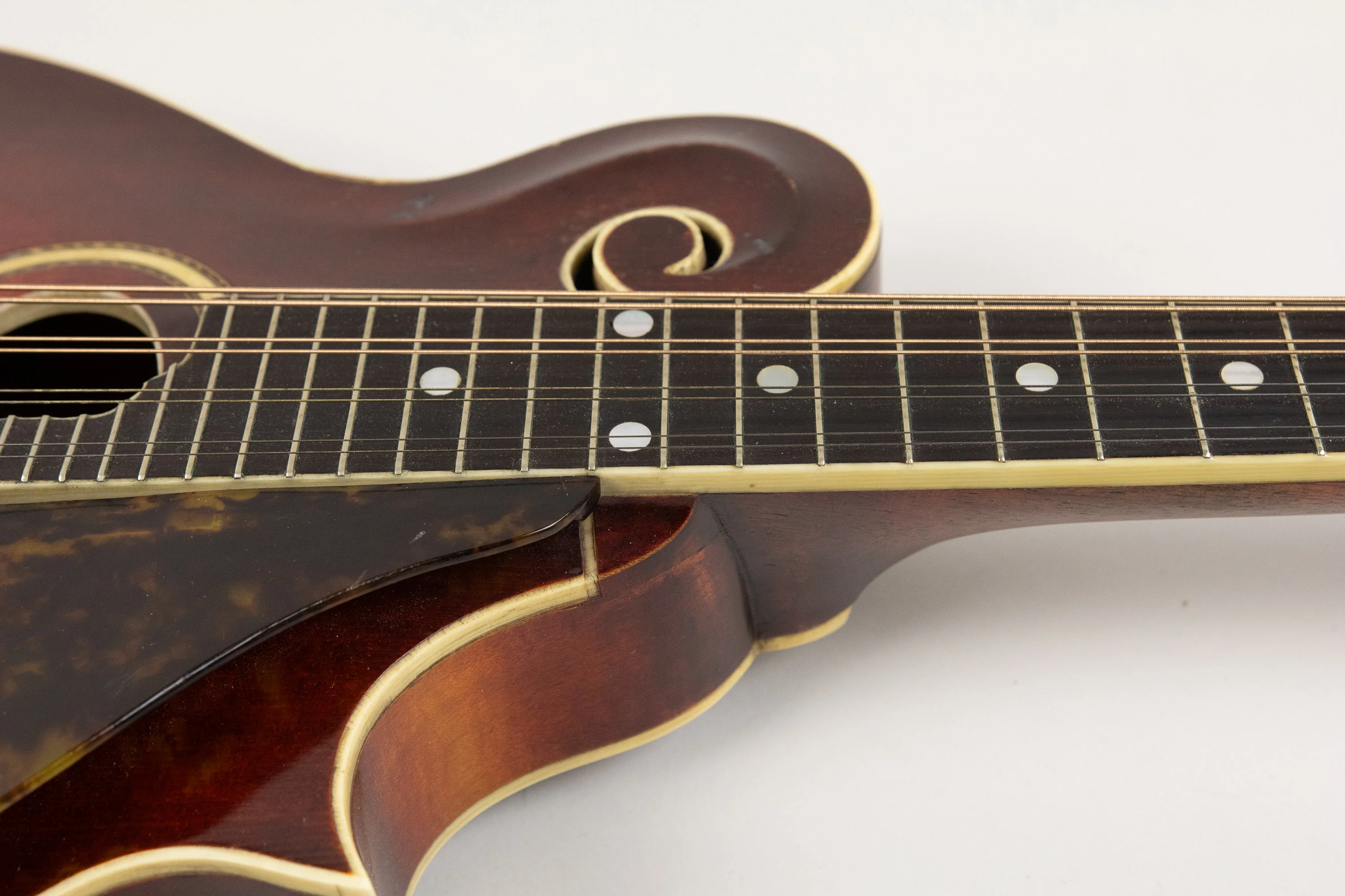 1917 Gibson F-4 mandolin - Martin Barre Collection - Image 17