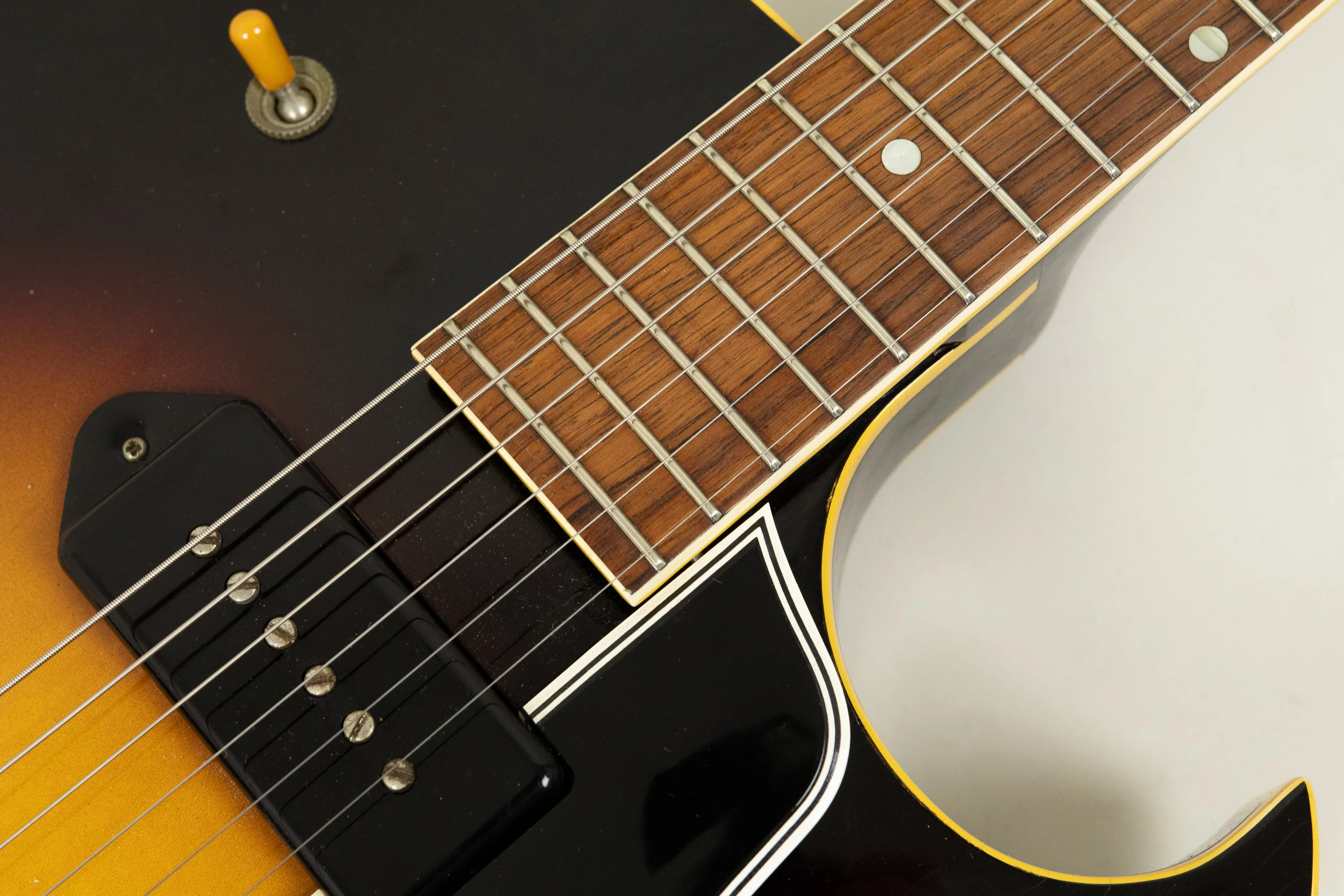 1957 Gibson ES-225TD, Sunburst - Image 10