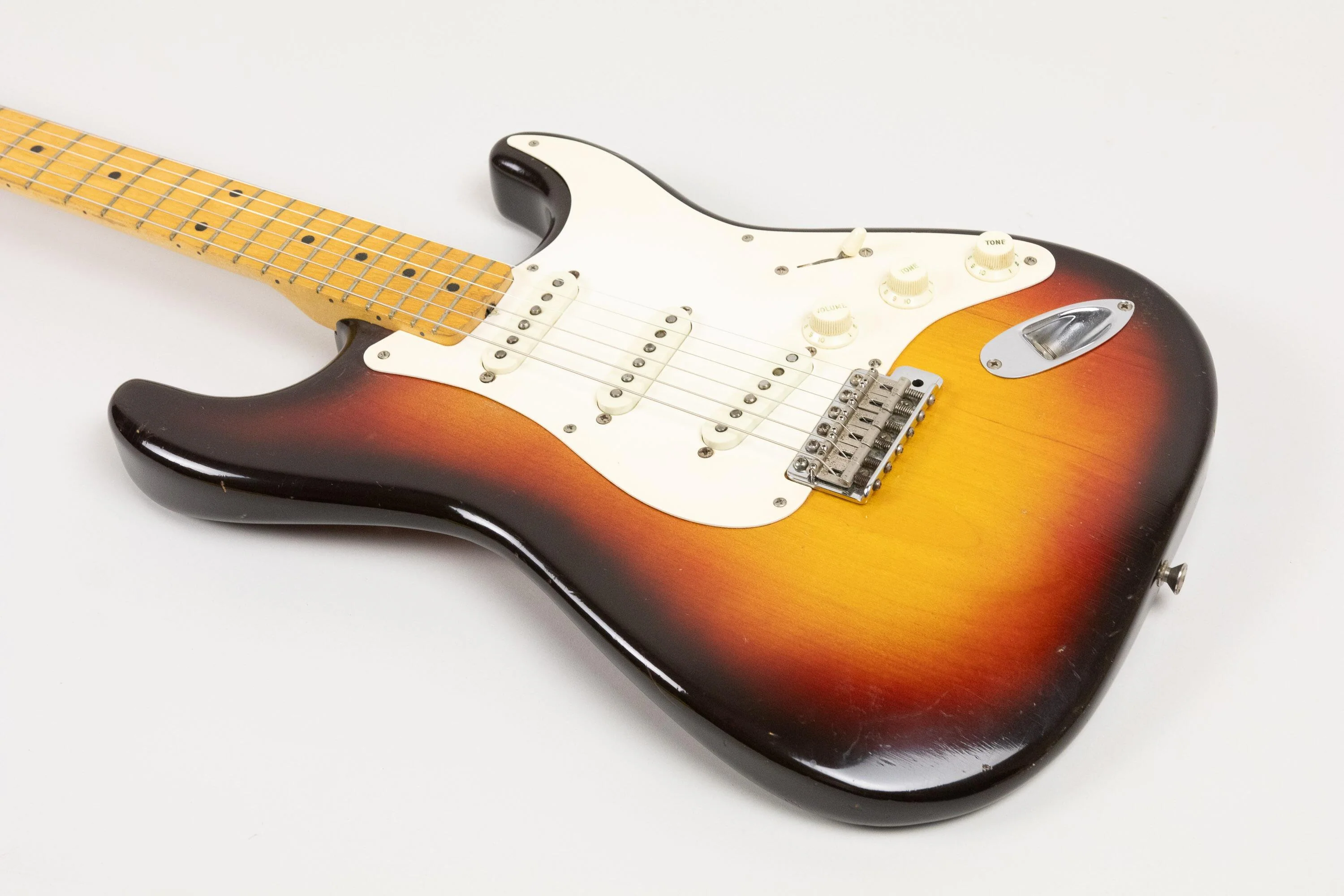 1959 Fender Stratocaster, 3-Tone Sunburst - Image 24