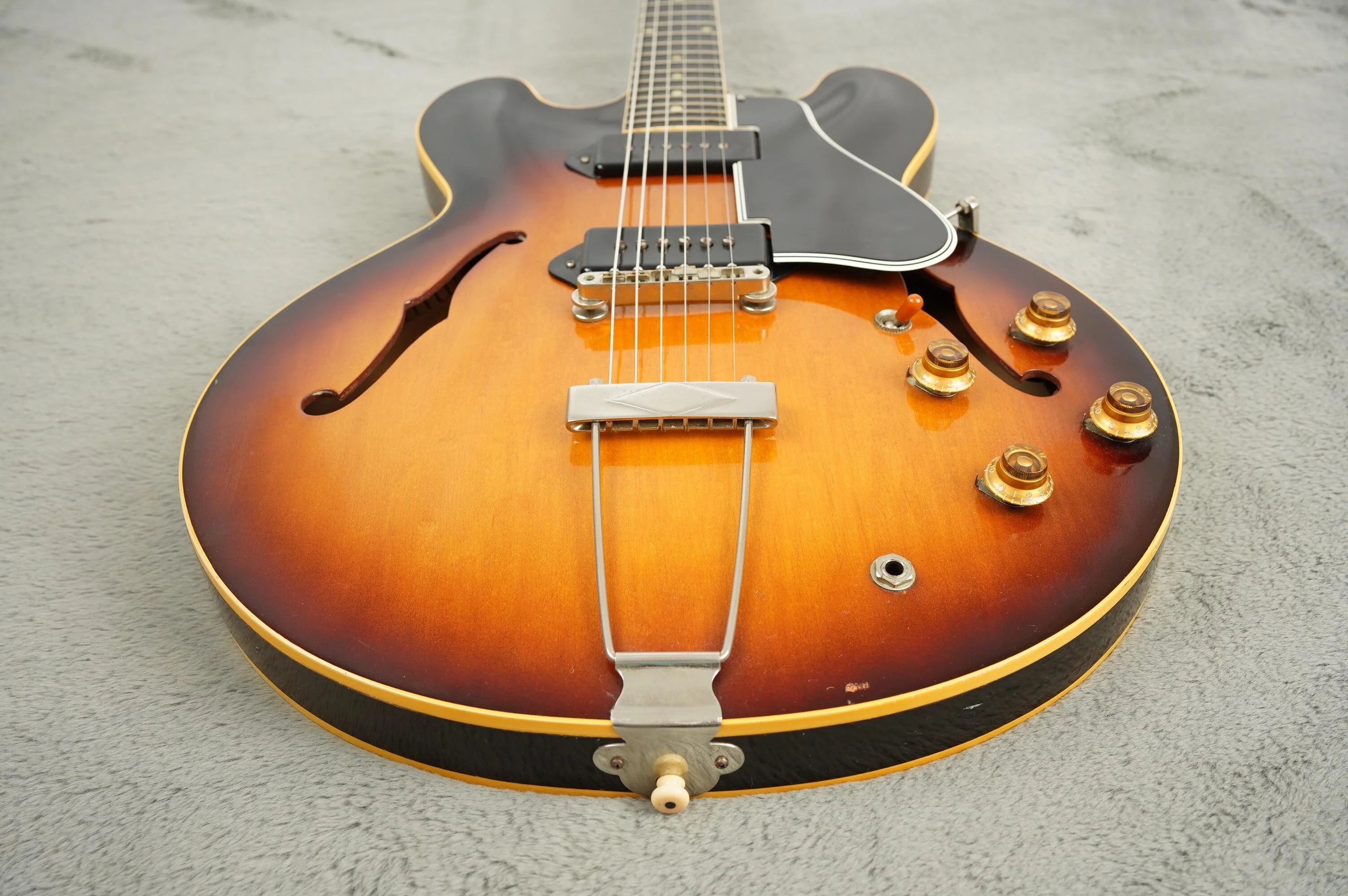 1959 Gibson ES-330TD, Sunburst + OHSC - Image 8