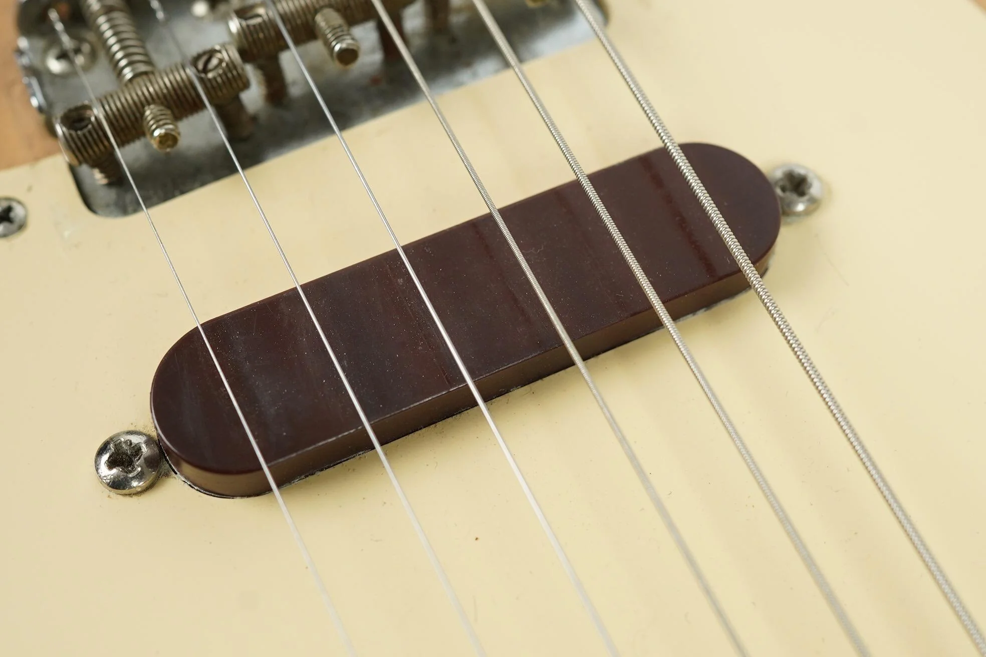 1960 Fender Duo-Sonic + OHSC - Image 27