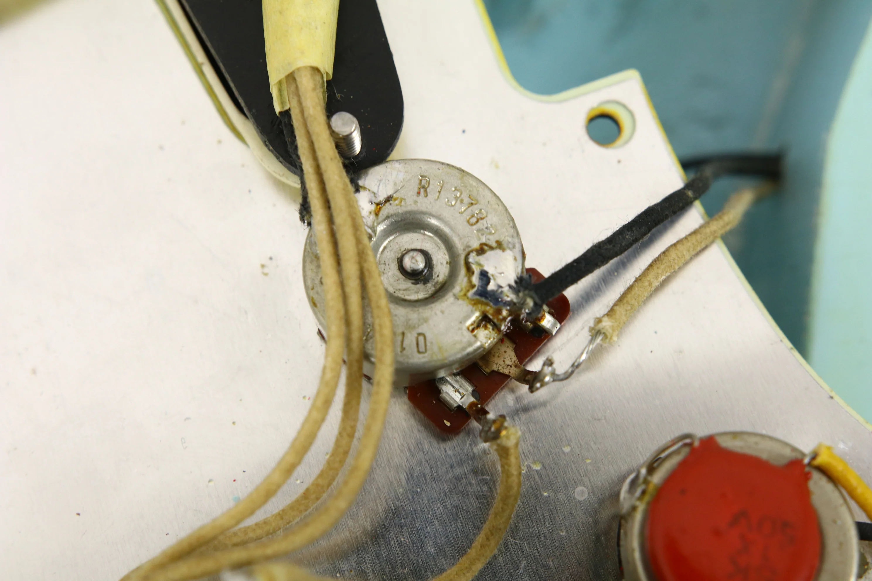 1962 Fender Stratocaster, Sonic Blue Refin - Image 30