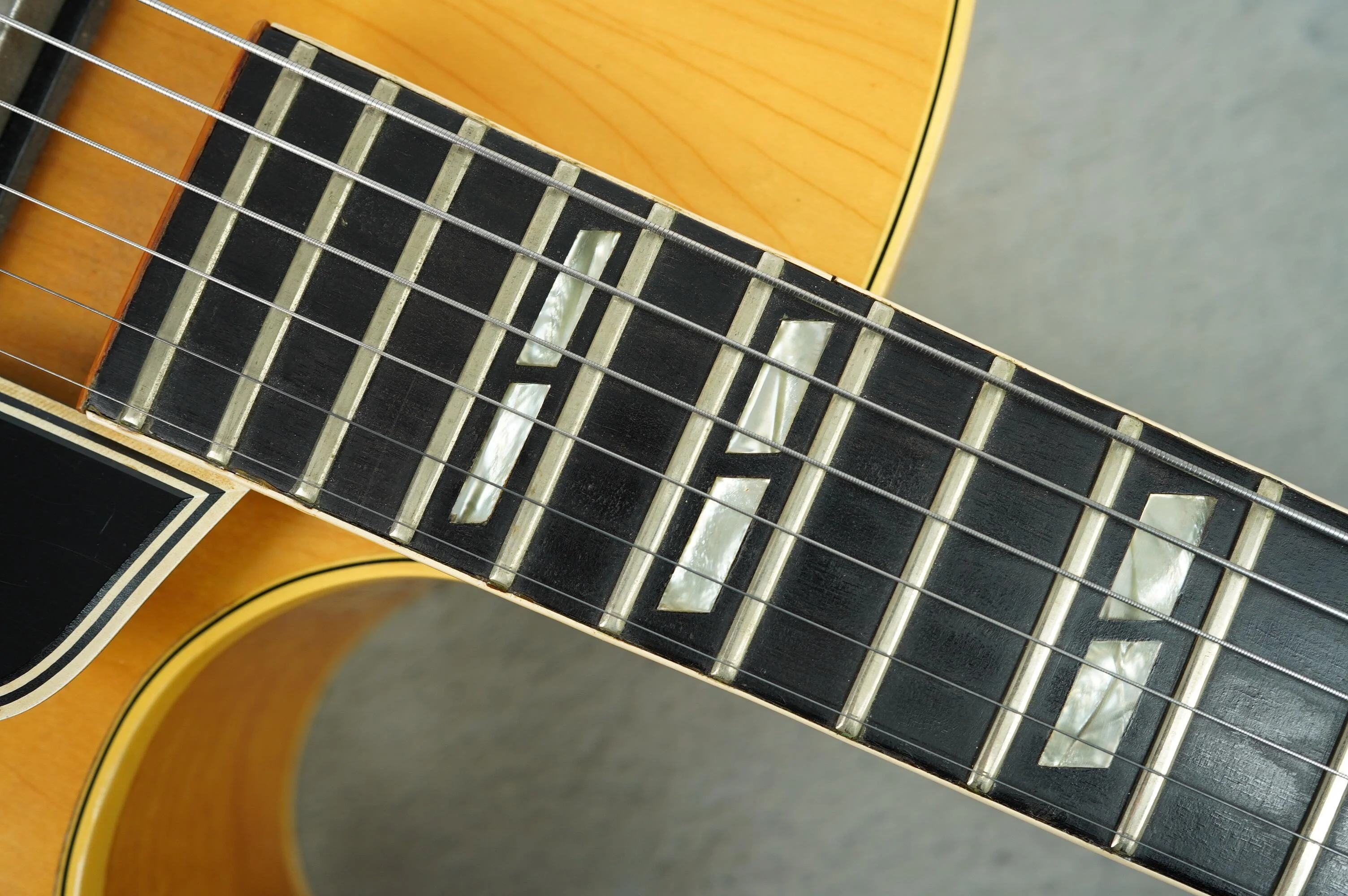 1963 Gibson ES-175 DN PAF's + OHSC - Image 15