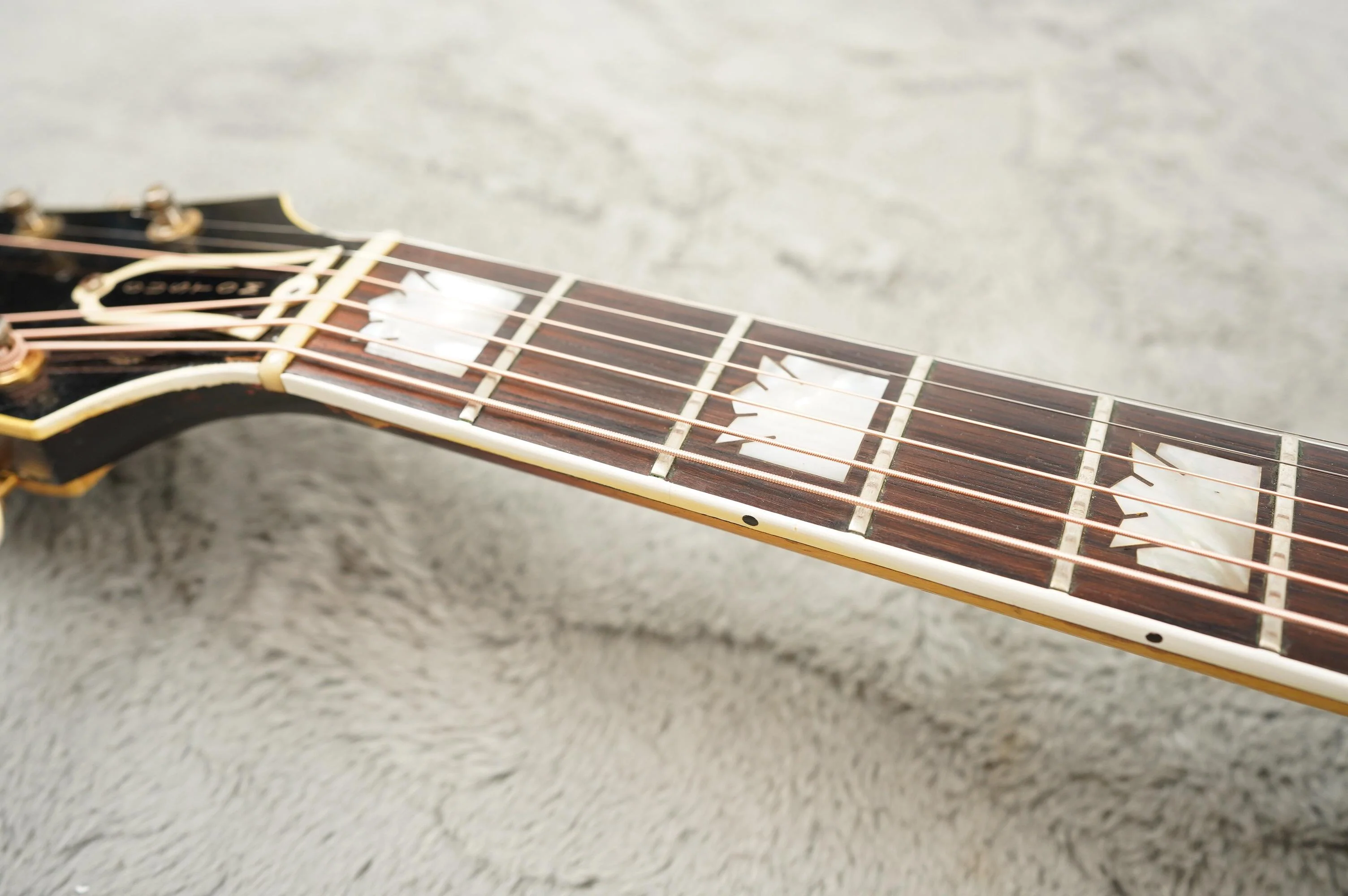 1963 Gibson J-200, Sunburst + HSC - Image 22