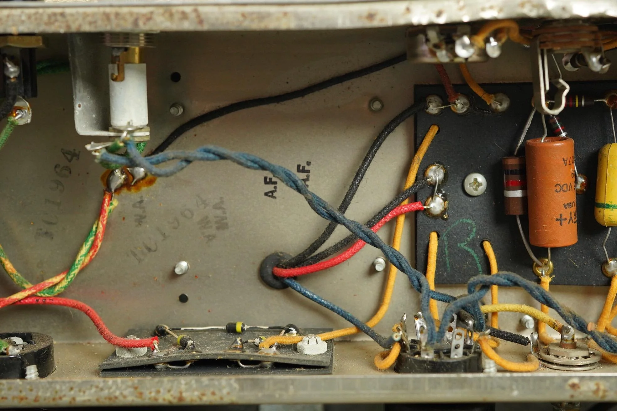 1964 Fender Reverb Unit, White Tolex - Image 18