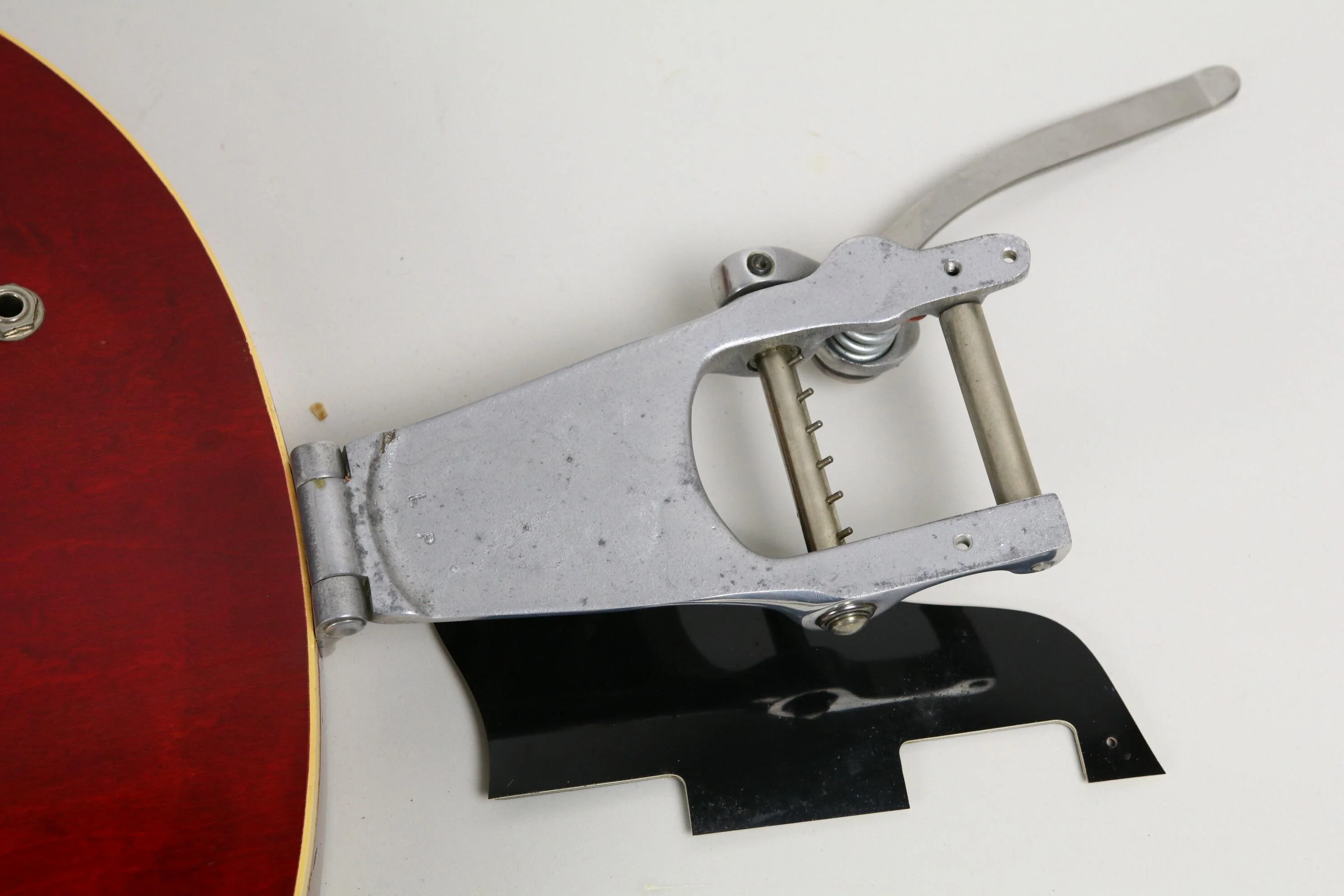 1964 Gibson ES-335 TDC, Cherry, Bigsby + OHSC - Image 44