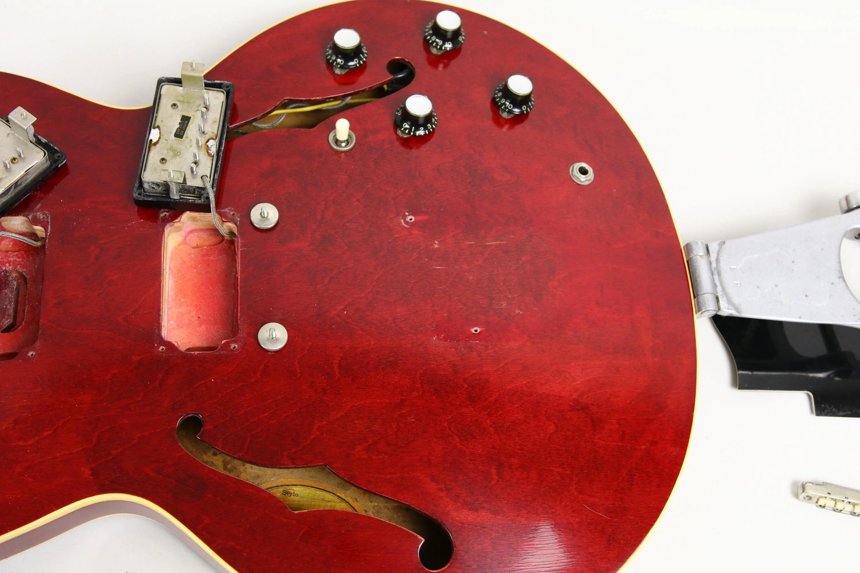 1964 Gibson ES-335 TDC, Cherry, Bigsby + OHSC - Image 45