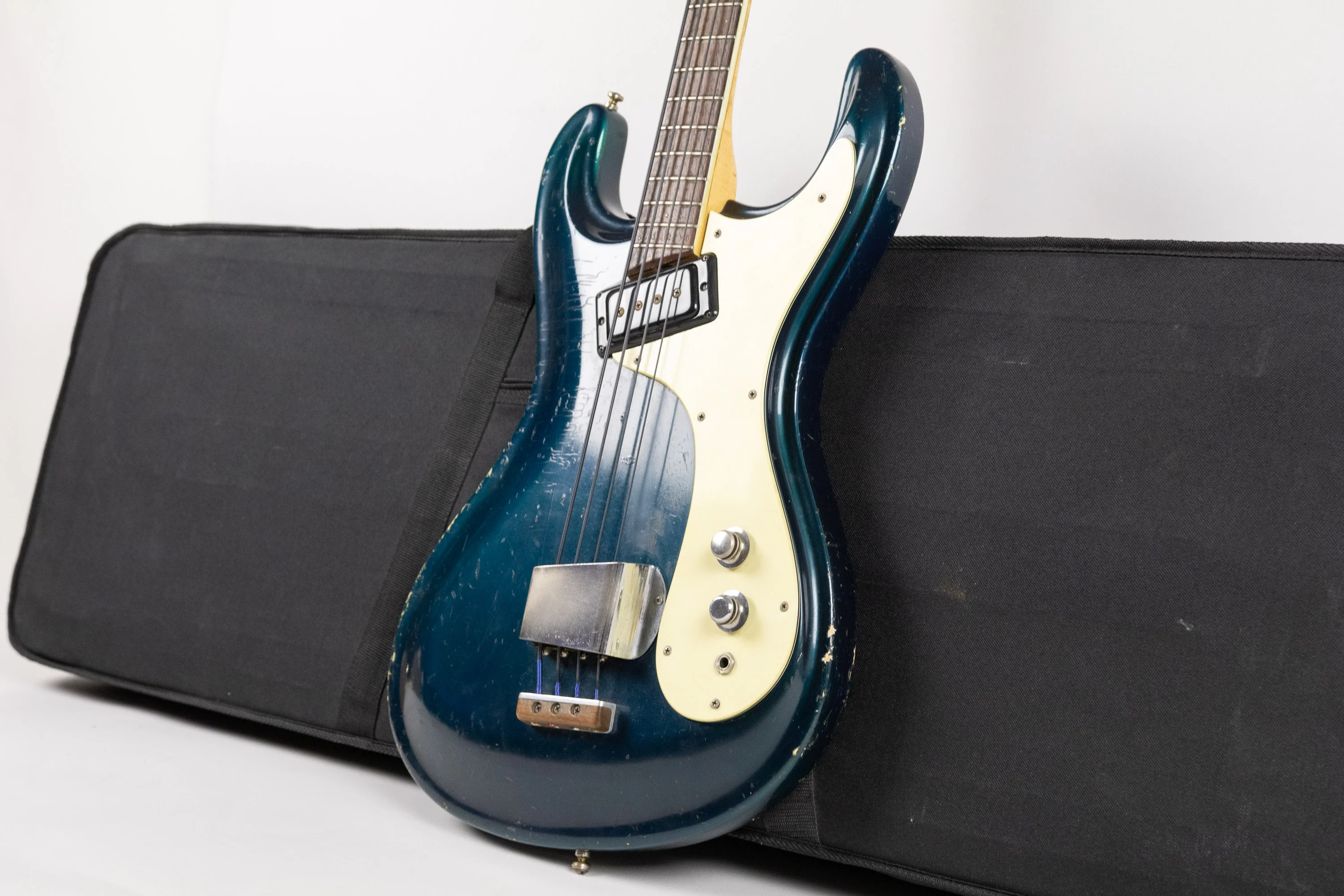 1965/66 Mosrite Ventures Bass, Ink Blue - Image 5
