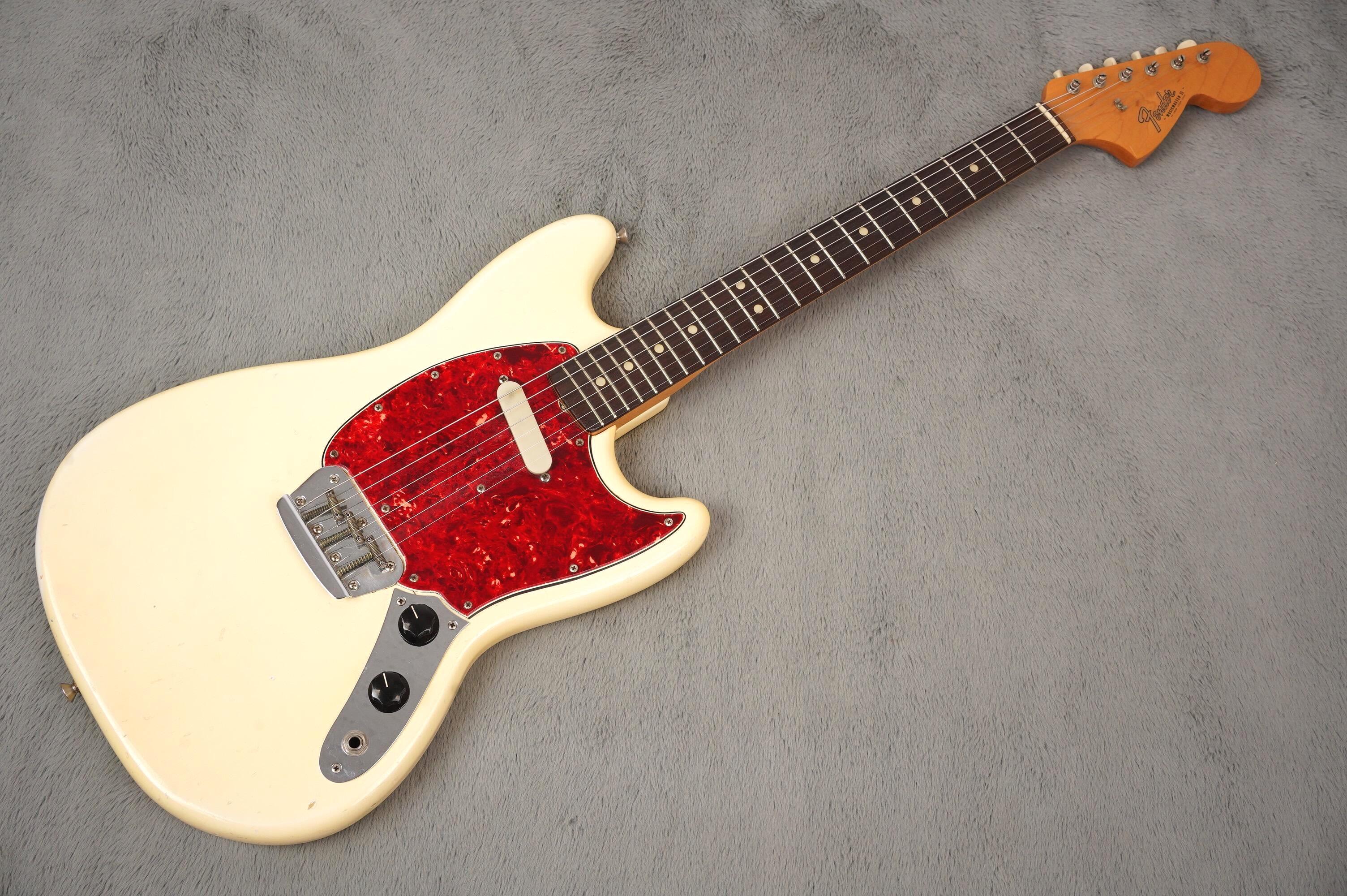 1965 Fender Musicmaster II, White + HSC - Image 2