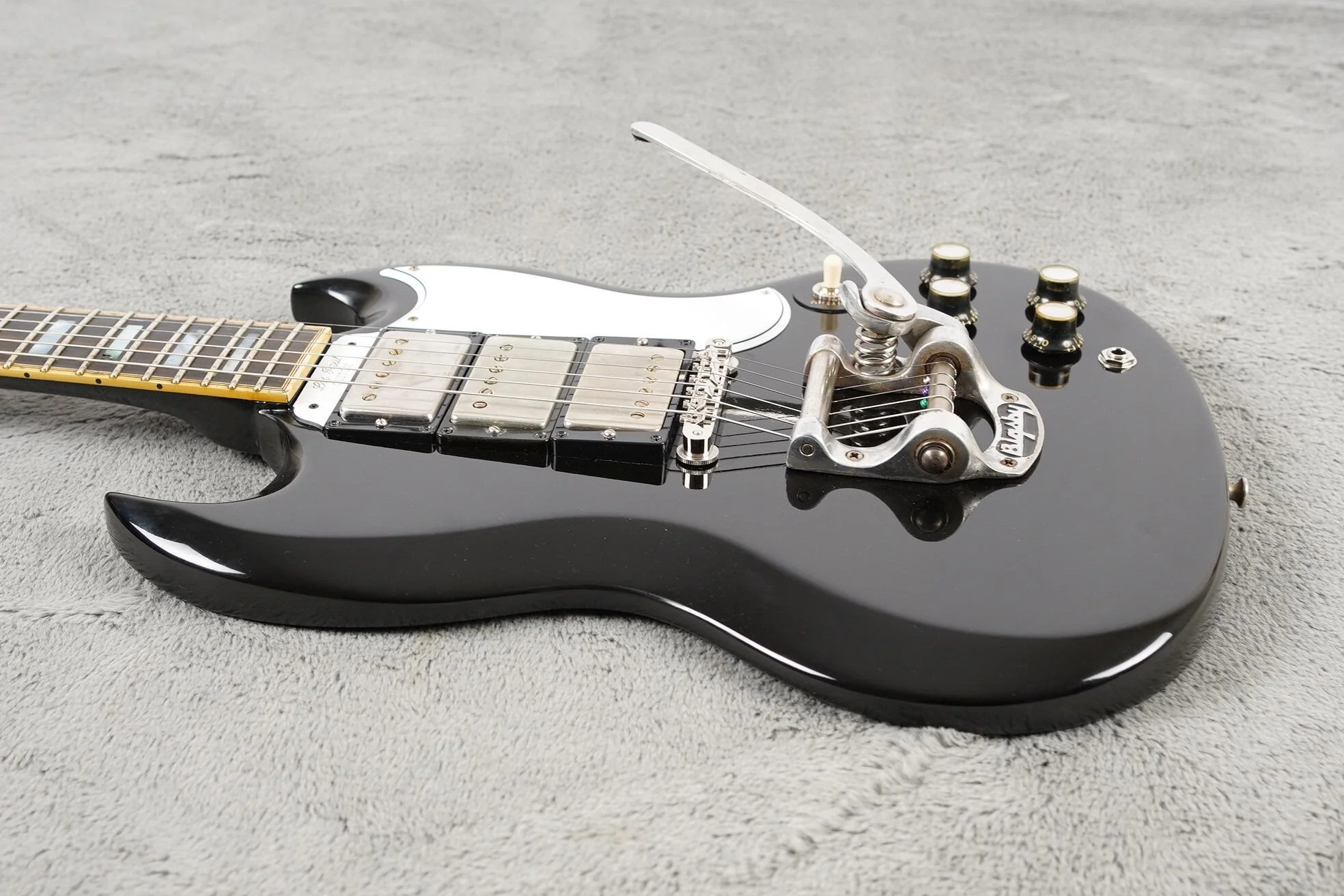 1965 Gibson SG Custom, Refin Black + HSC - Image 4