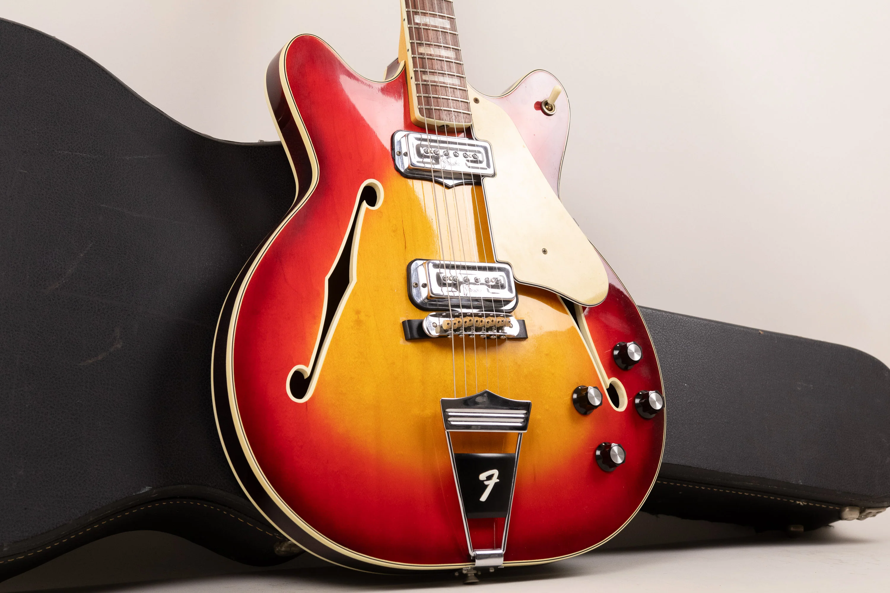 1966 Fender Coronado II, Sunburst - Image 2