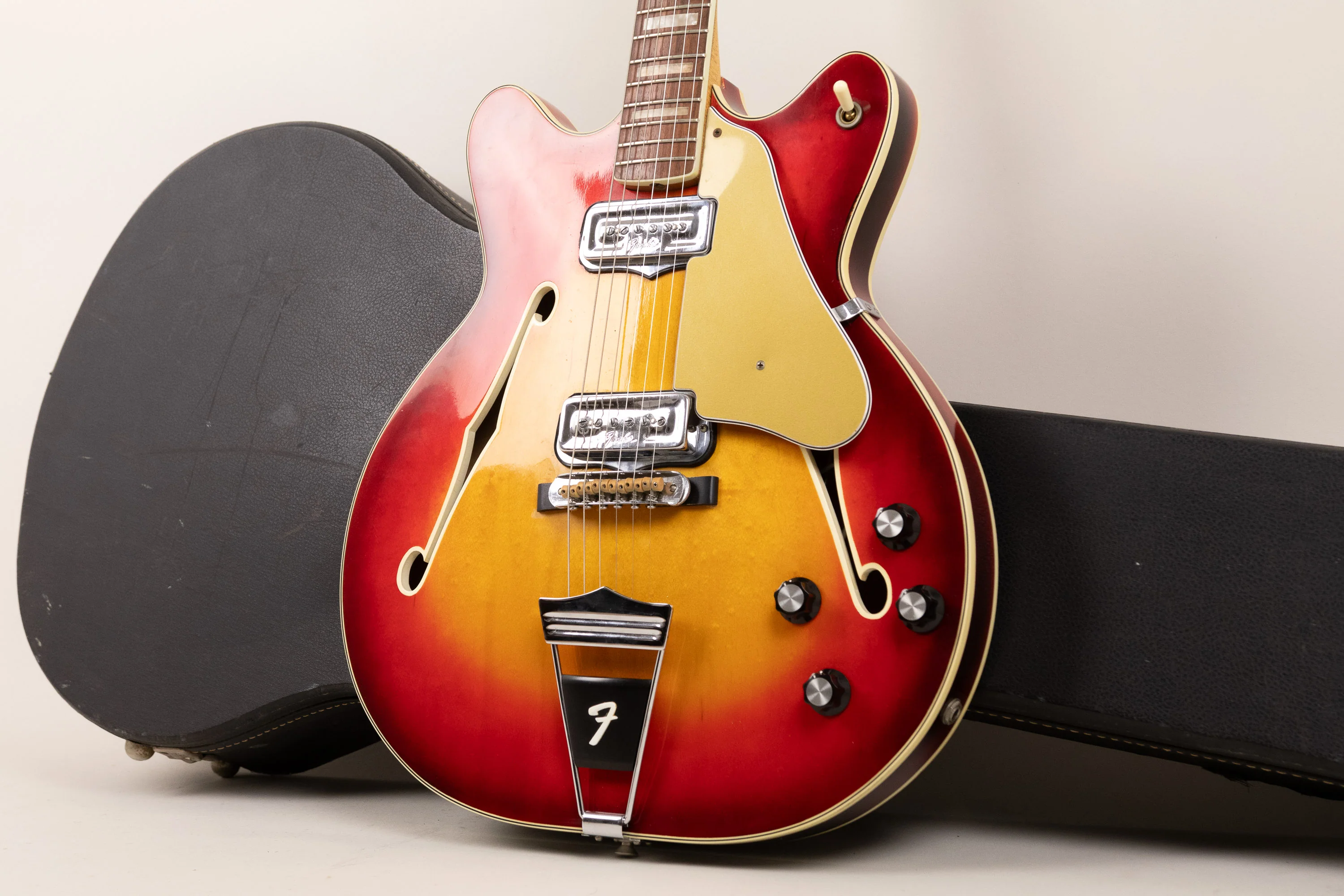 1966 Fender Coronado II, Sunburst - Image 3