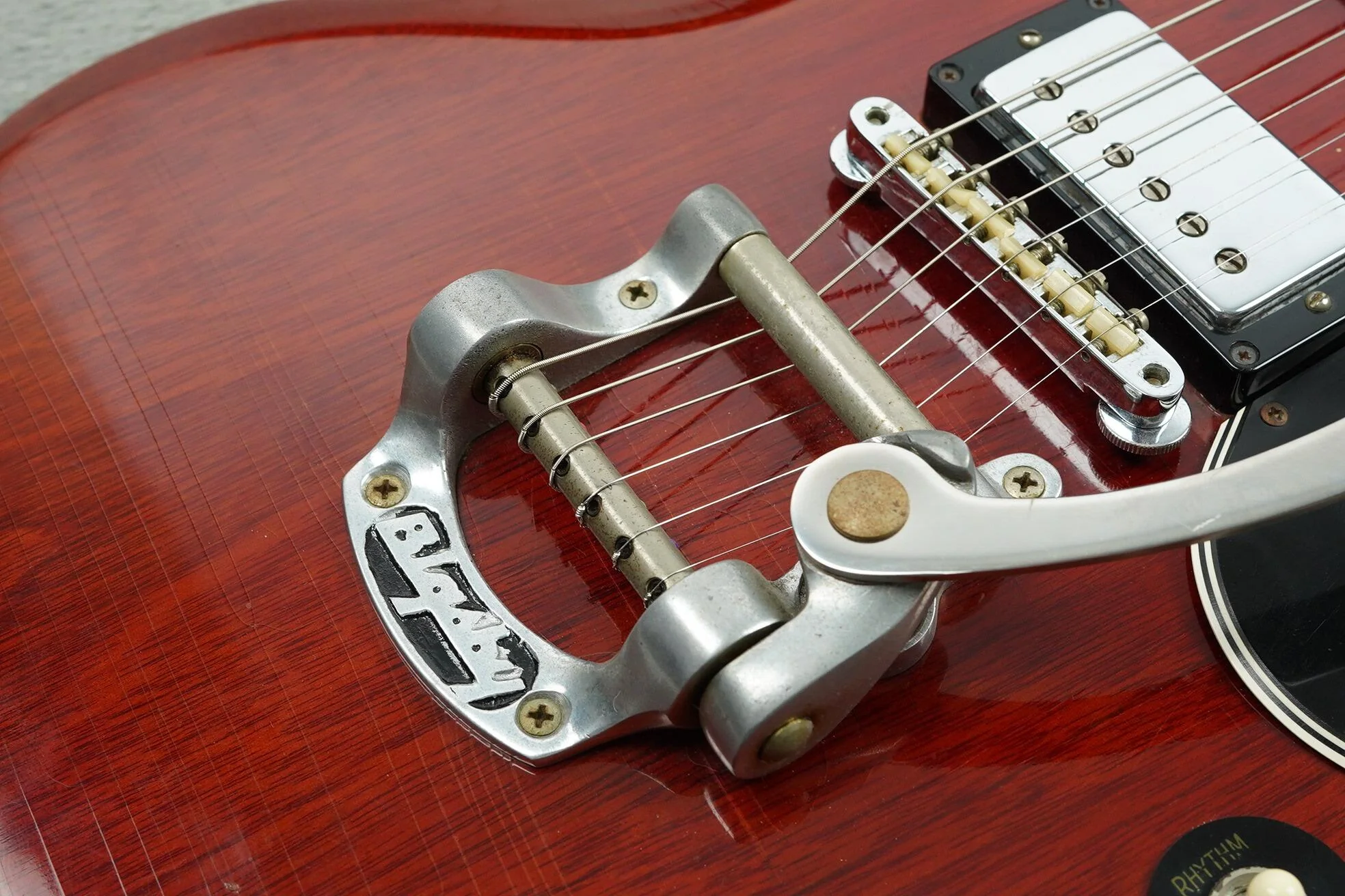 1966 Gibson SG Standard, Bigsby, Cherry + OHSC - Image 16