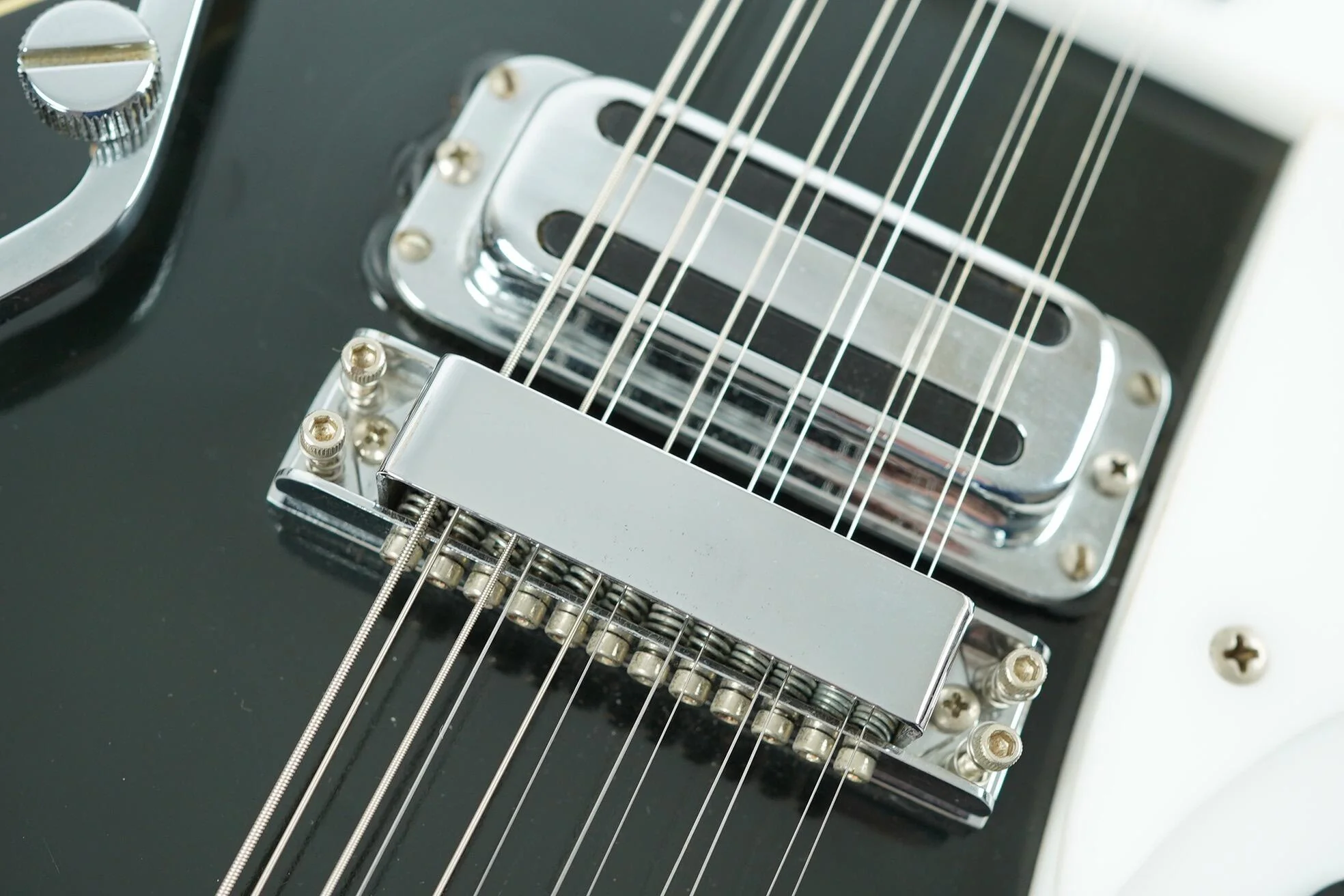 1967 Rickenbacker 366-12 Jet Glow + OHSC - Image 17