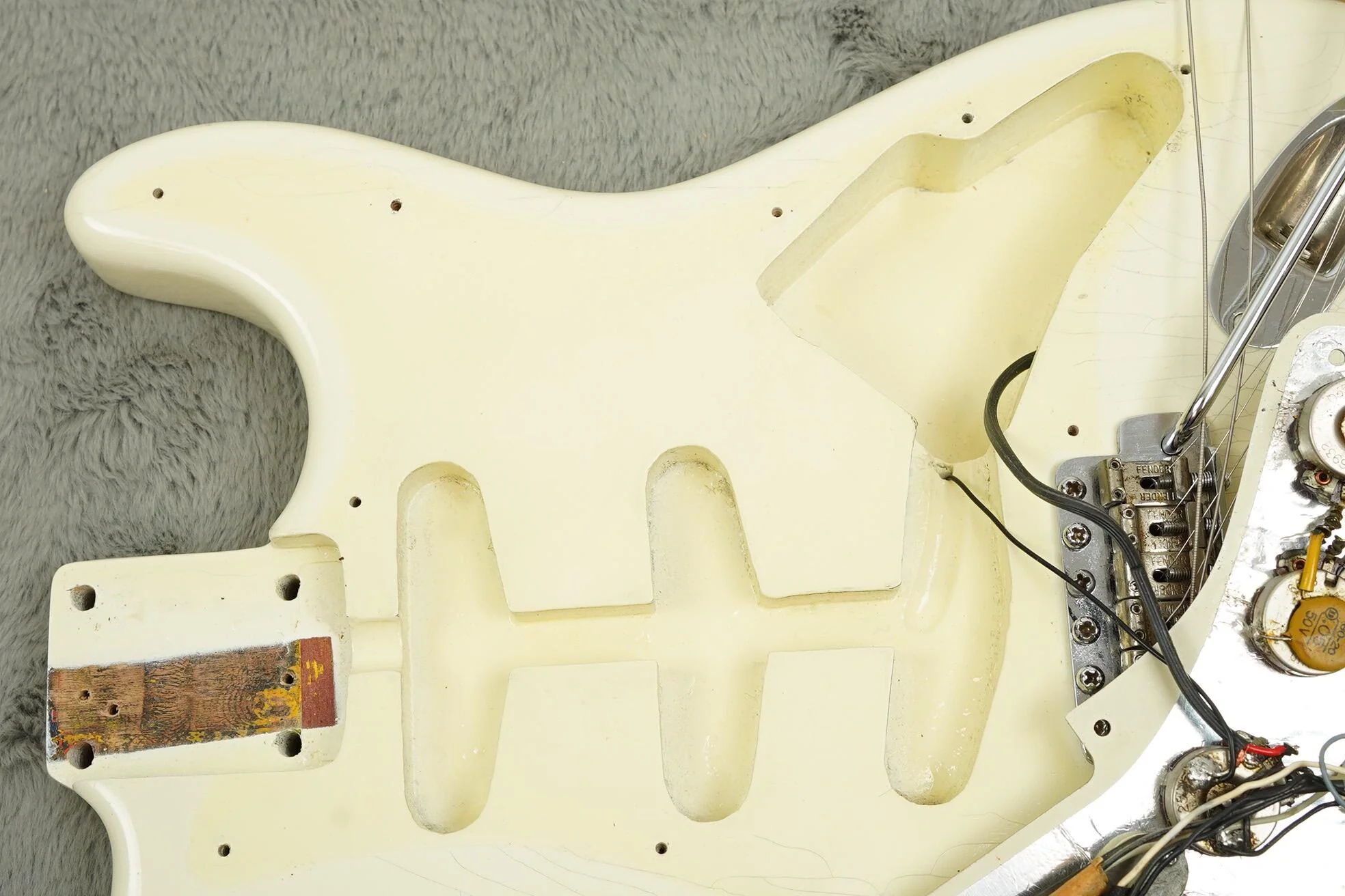 1969 Fender Stratocaster, Refin White - Image 40