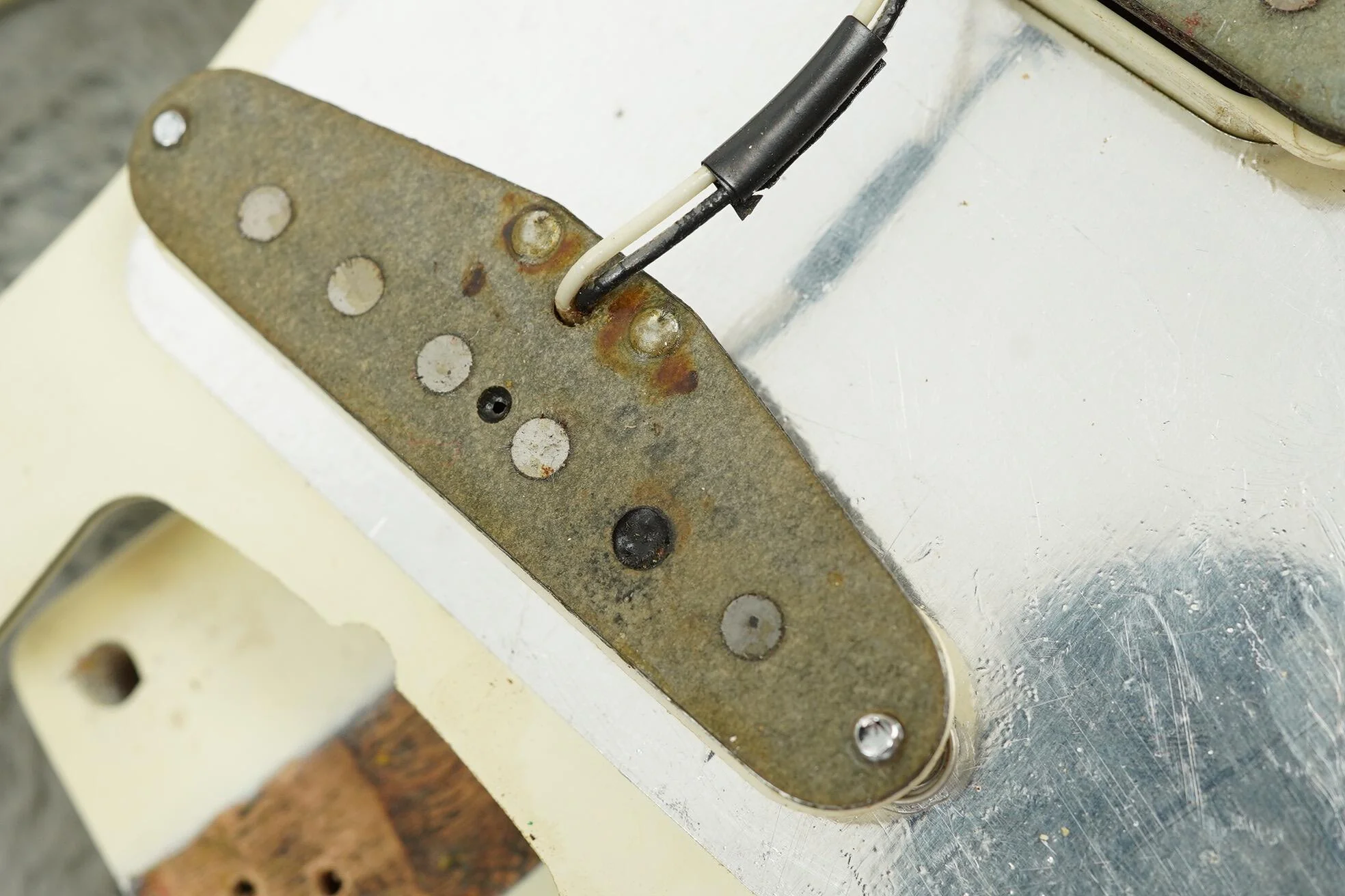1969 Fender Stratocaster, Refin White - Image 45