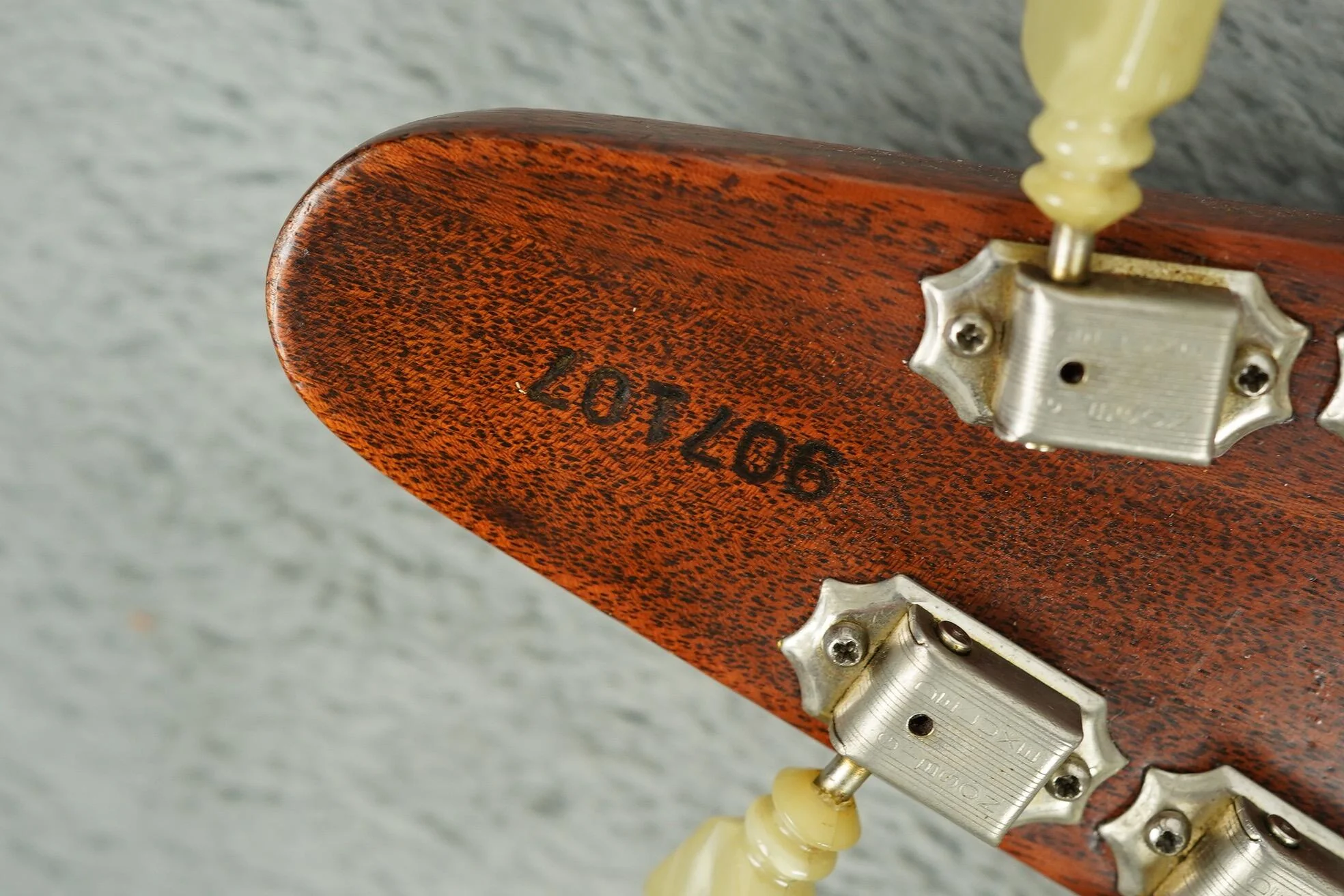 1969 Gibson Flying V + OHSC - Image 24
