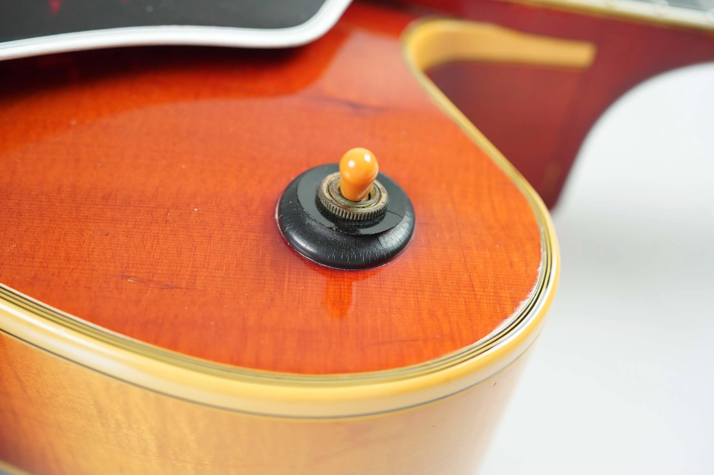 1969 Gibson Super 400 CES, Sunburst - Image 22