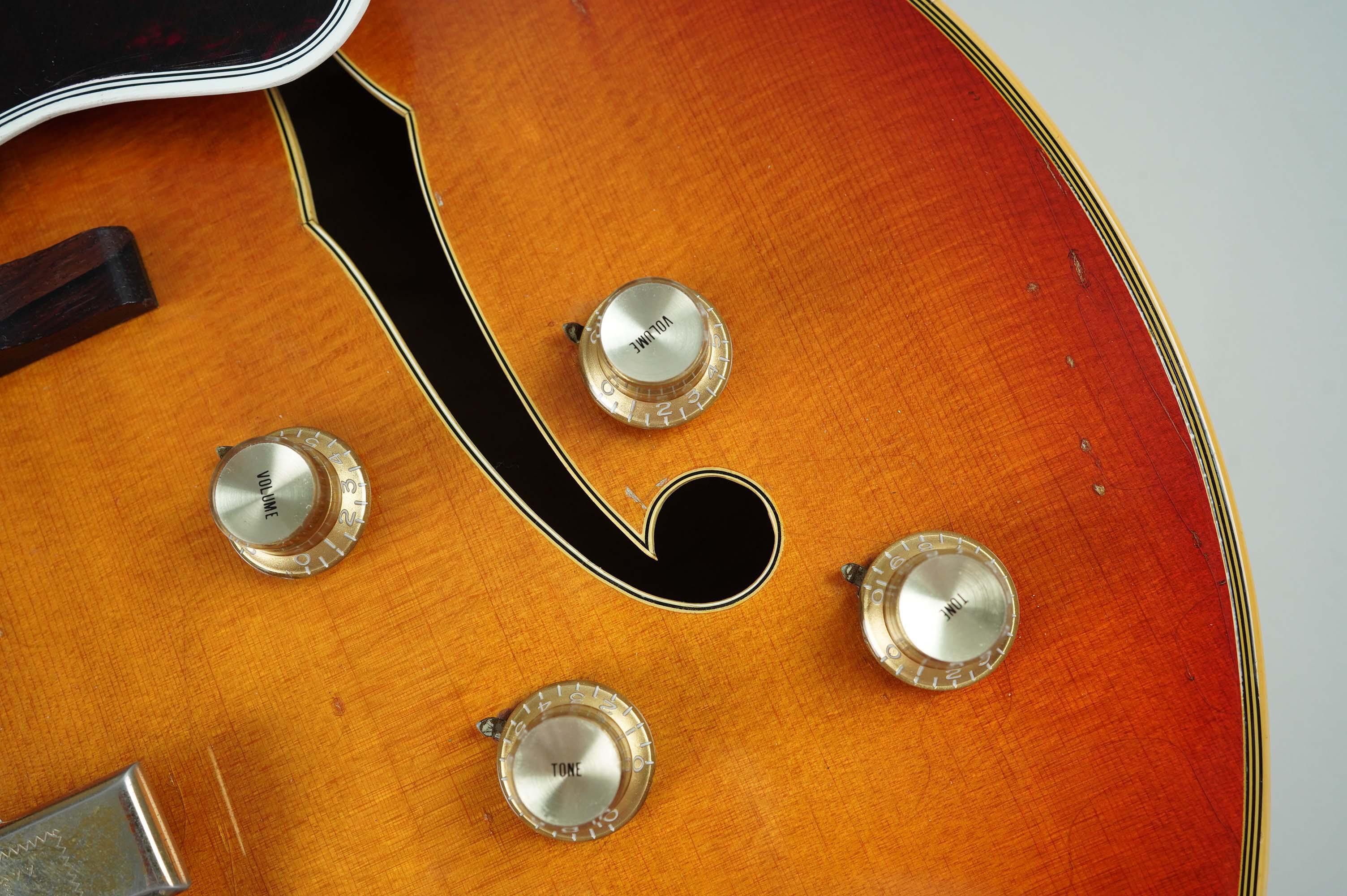 1969 Gibson Super 400 CES, Sunburst - Image 34
