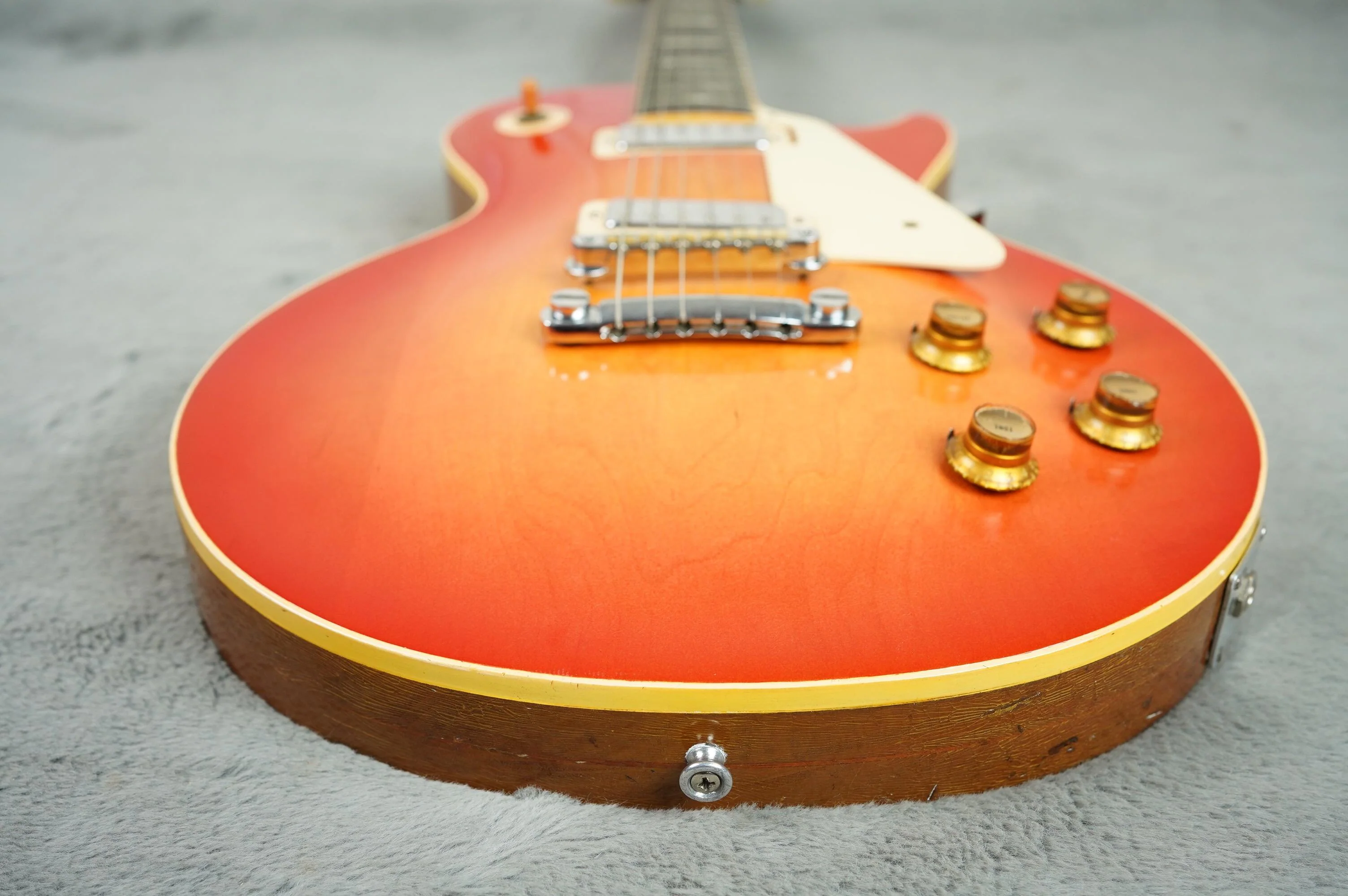 1970 Gibson Les Paul Deluxe top refin + HSC - Image 8