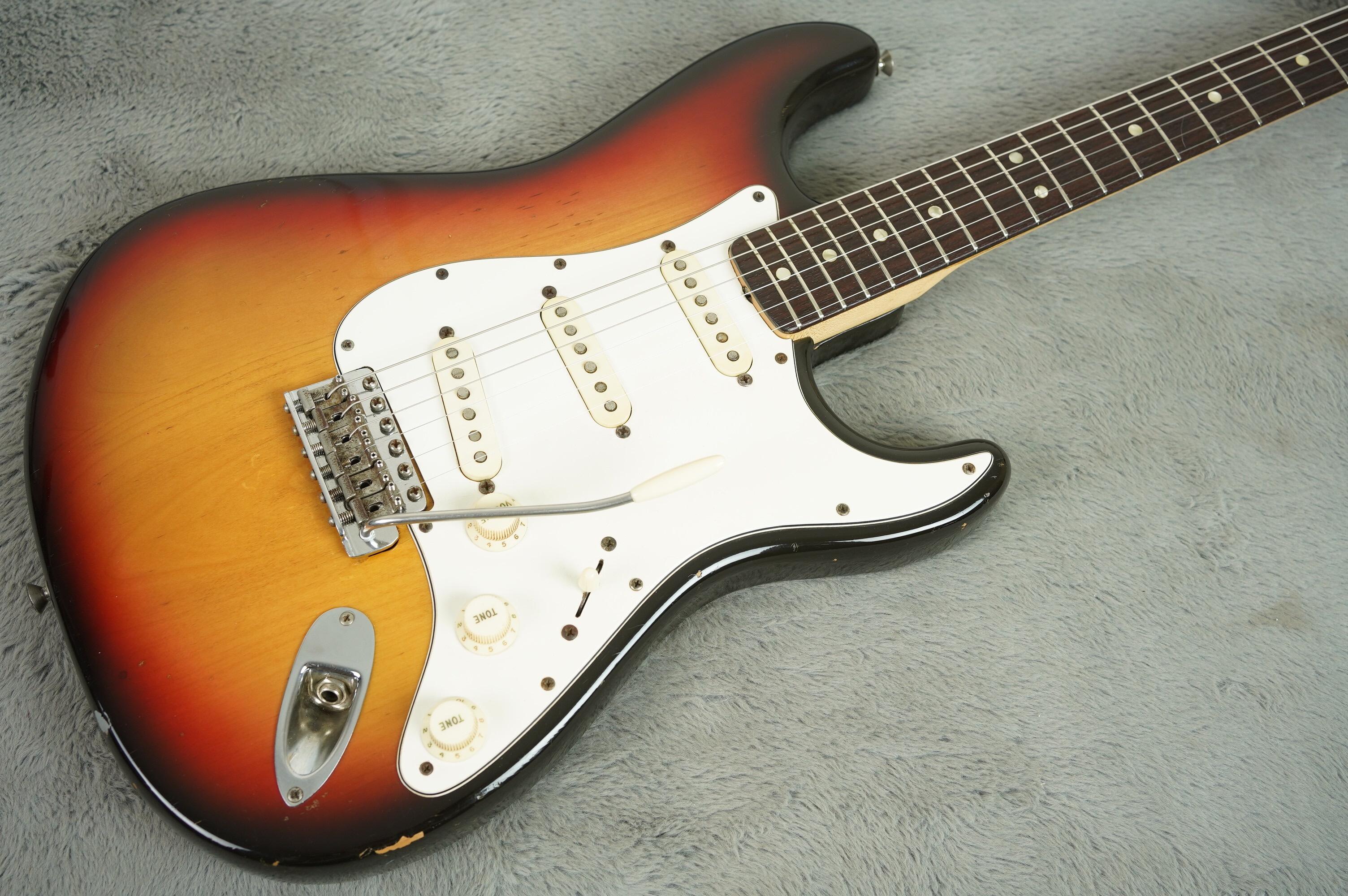 1971 Fender Stratocaster (4-Bolt) + OHSC - Image 9