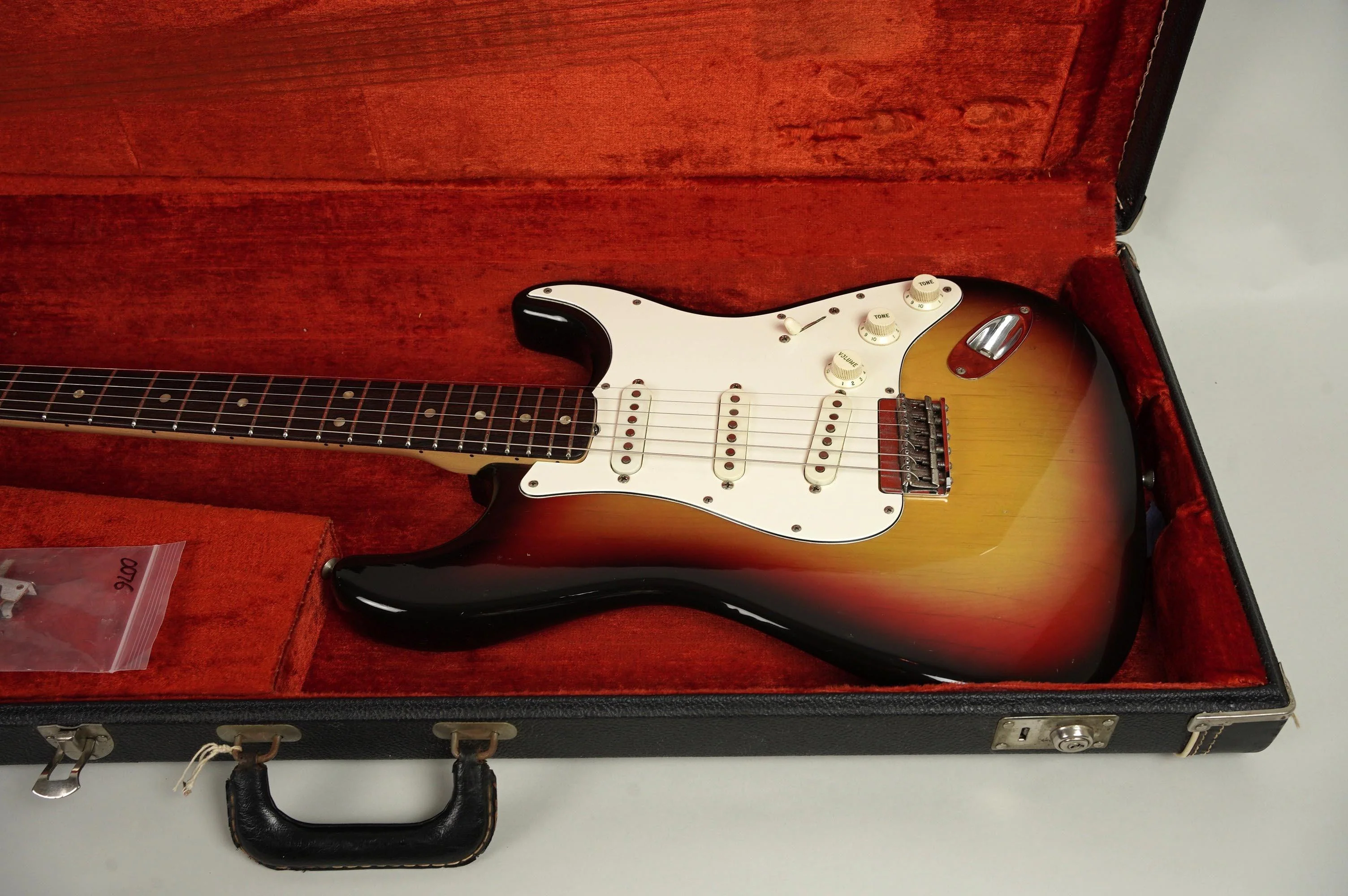 1971 Fender Stratocaster hardtail, Sunburst - Image 4