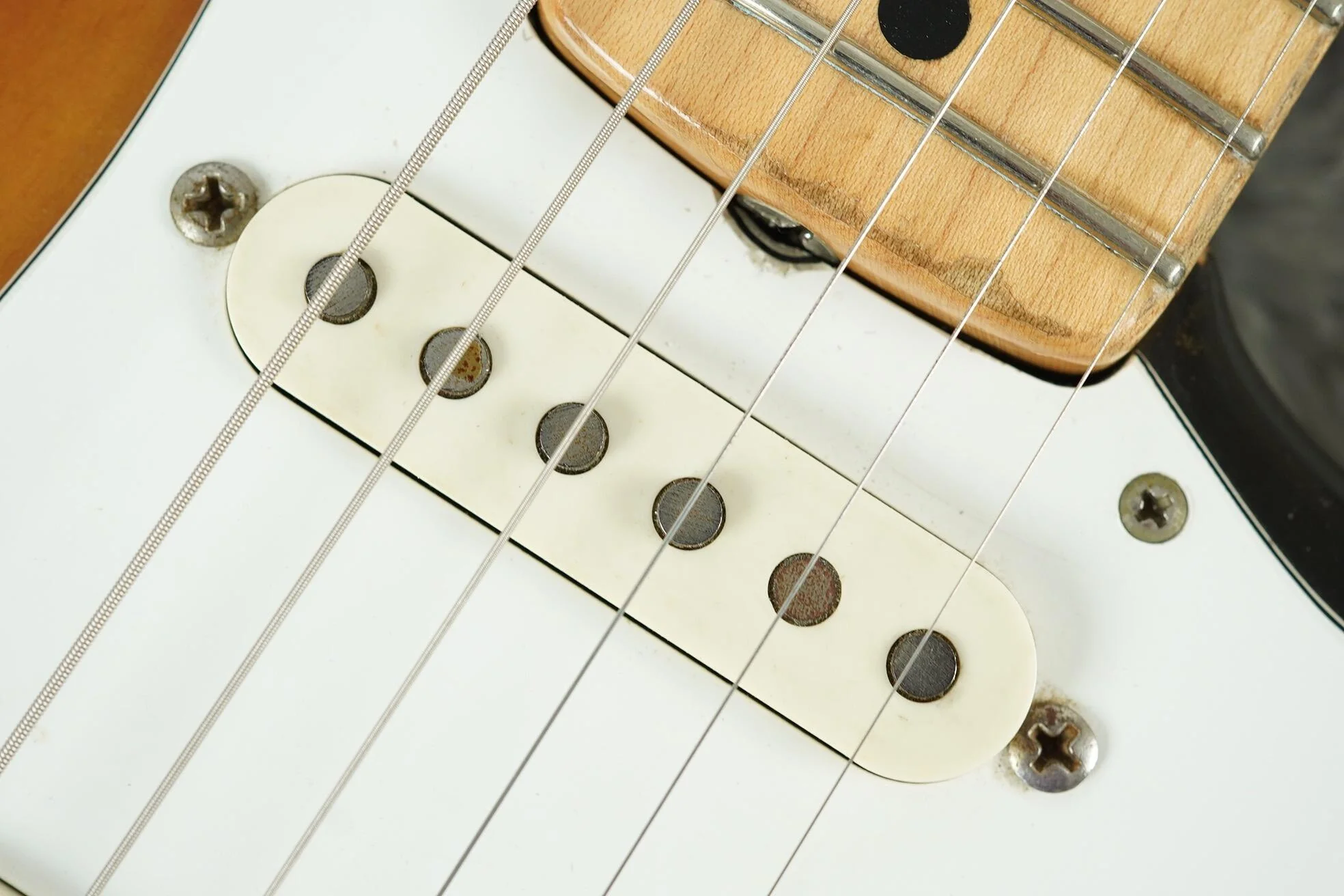 1971 Fender Stratocaster, Sunburst + OHSC - Image 18