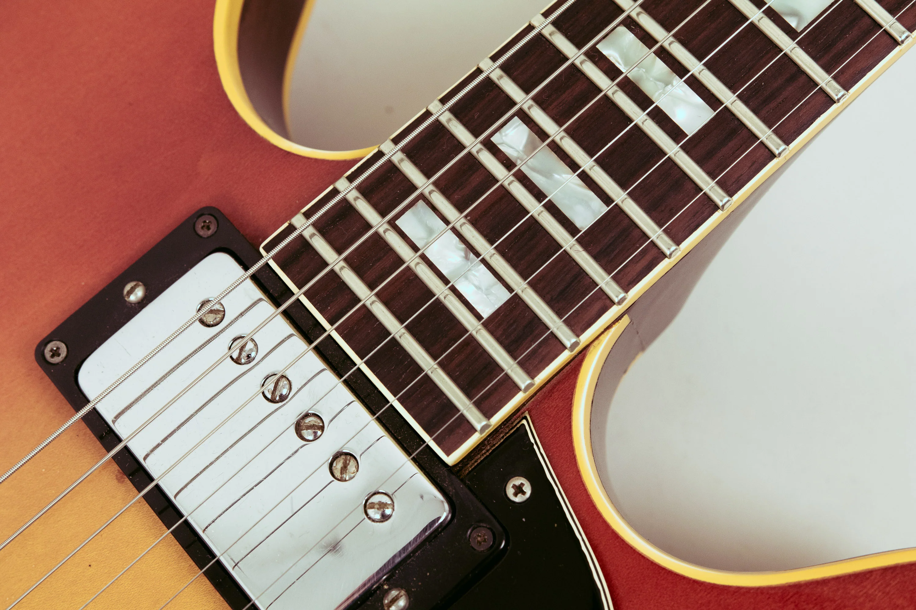 1972 Gibson ES-335TD, Sunburst - Image 8