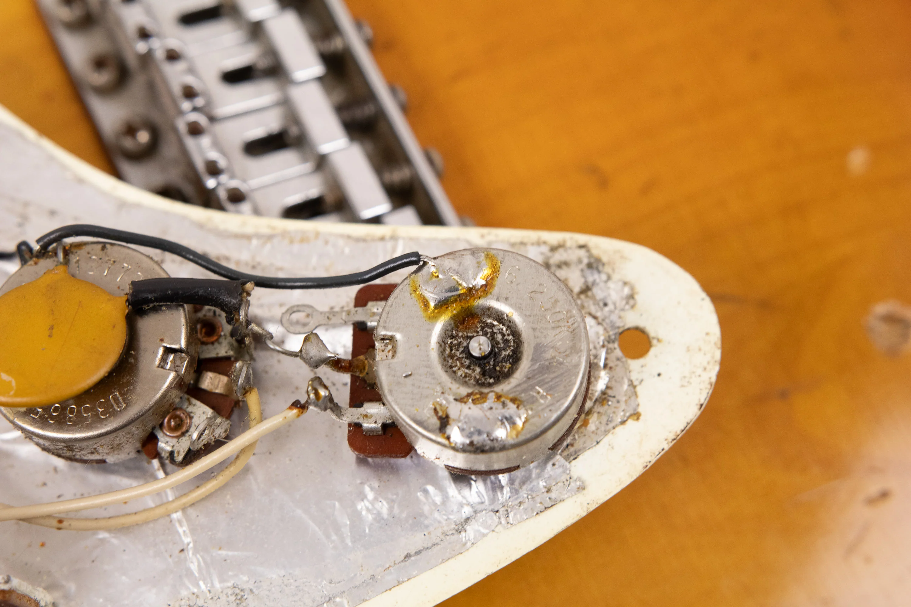 1973 Fender Stratocaster, Sunburst - Image 33