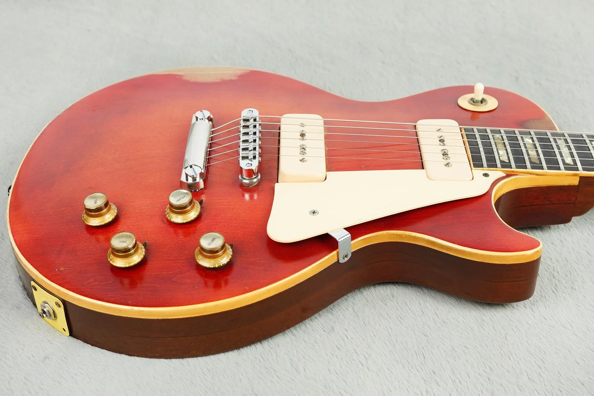1973 Gibson Les Paul Deluxe, Cherry Red + HSC - Image 10