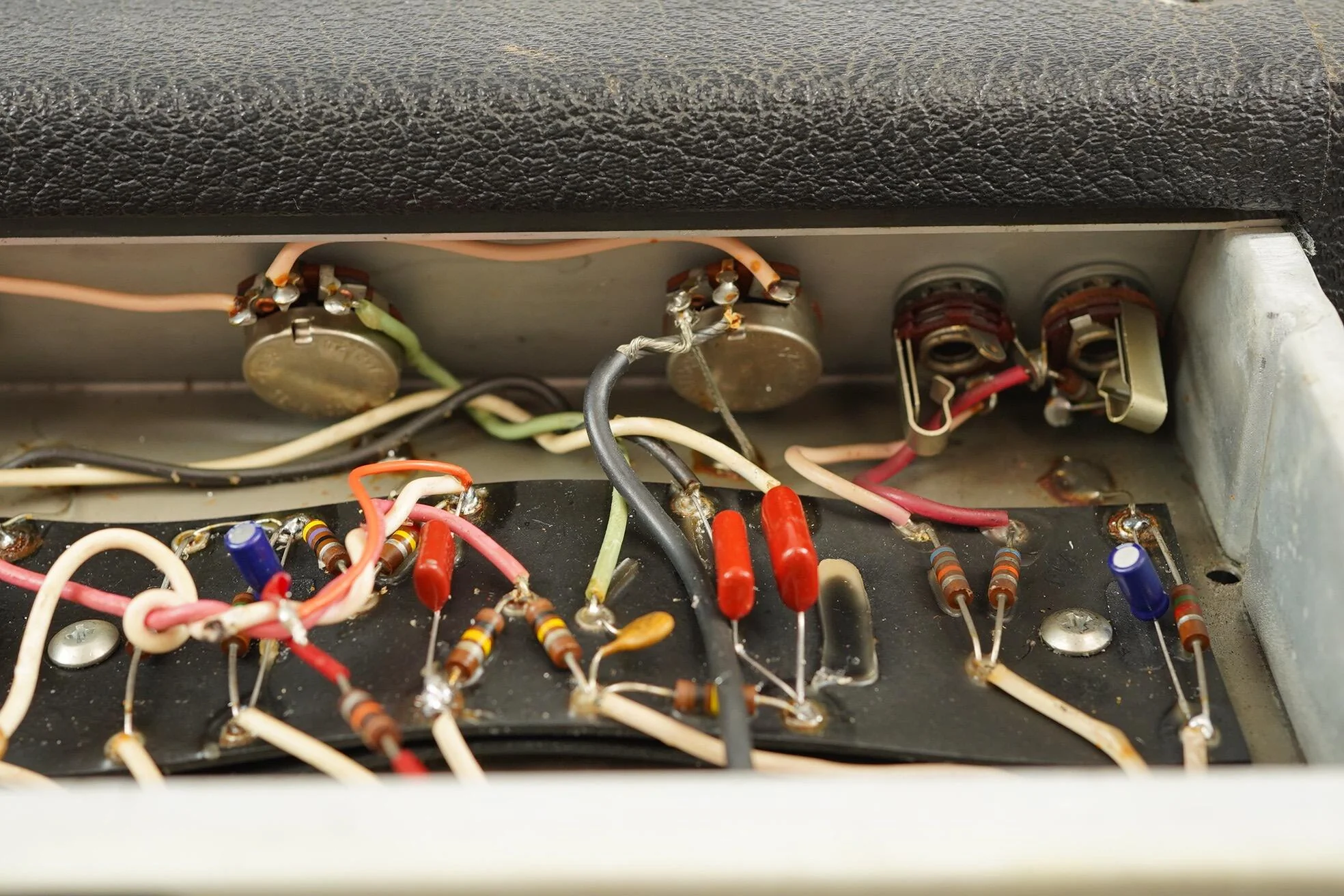 1975 Fender Champ, Silverface - Image 19