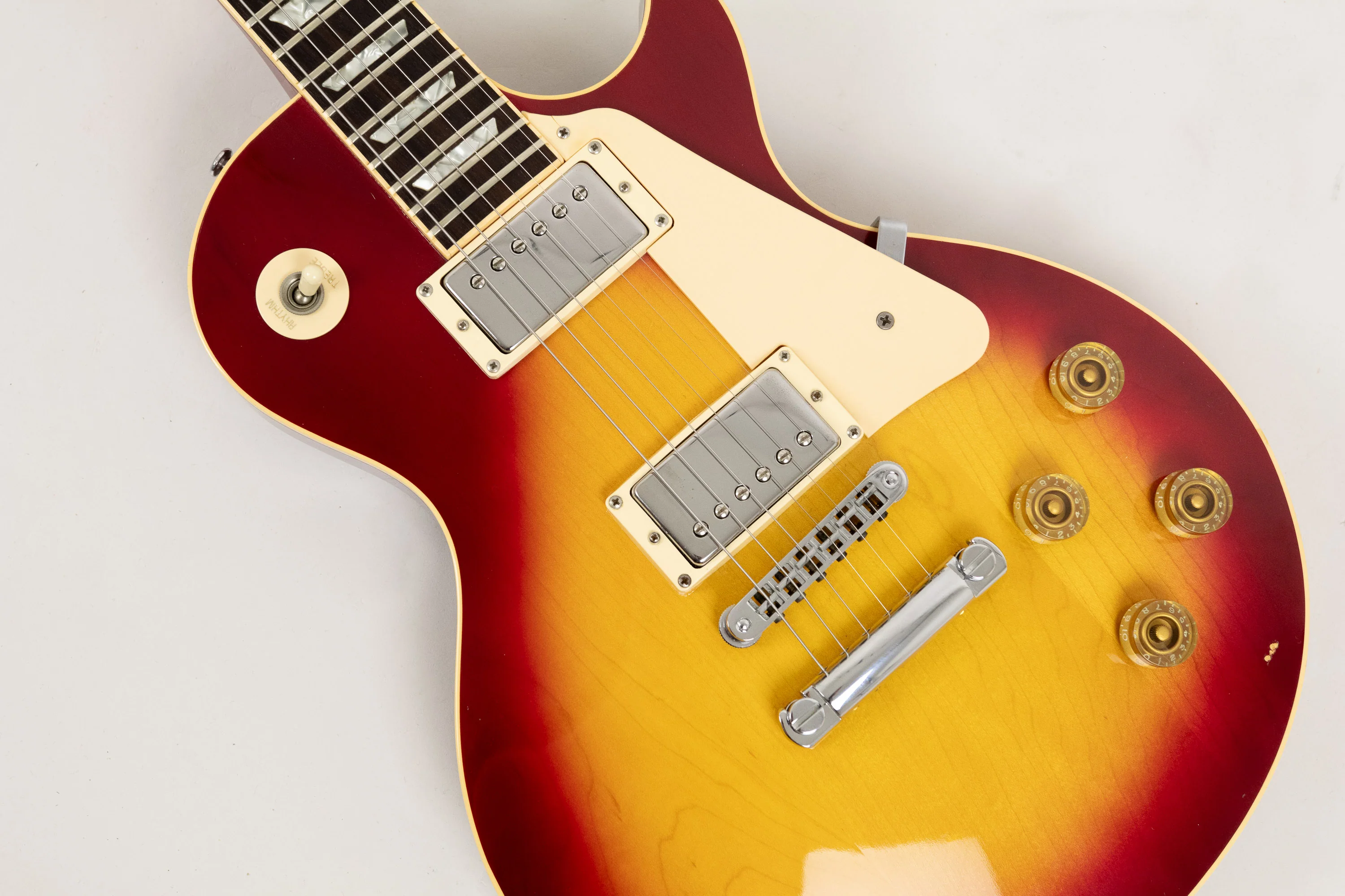 1981 Gibson Les Paul Standard, Sunburst - Image 16