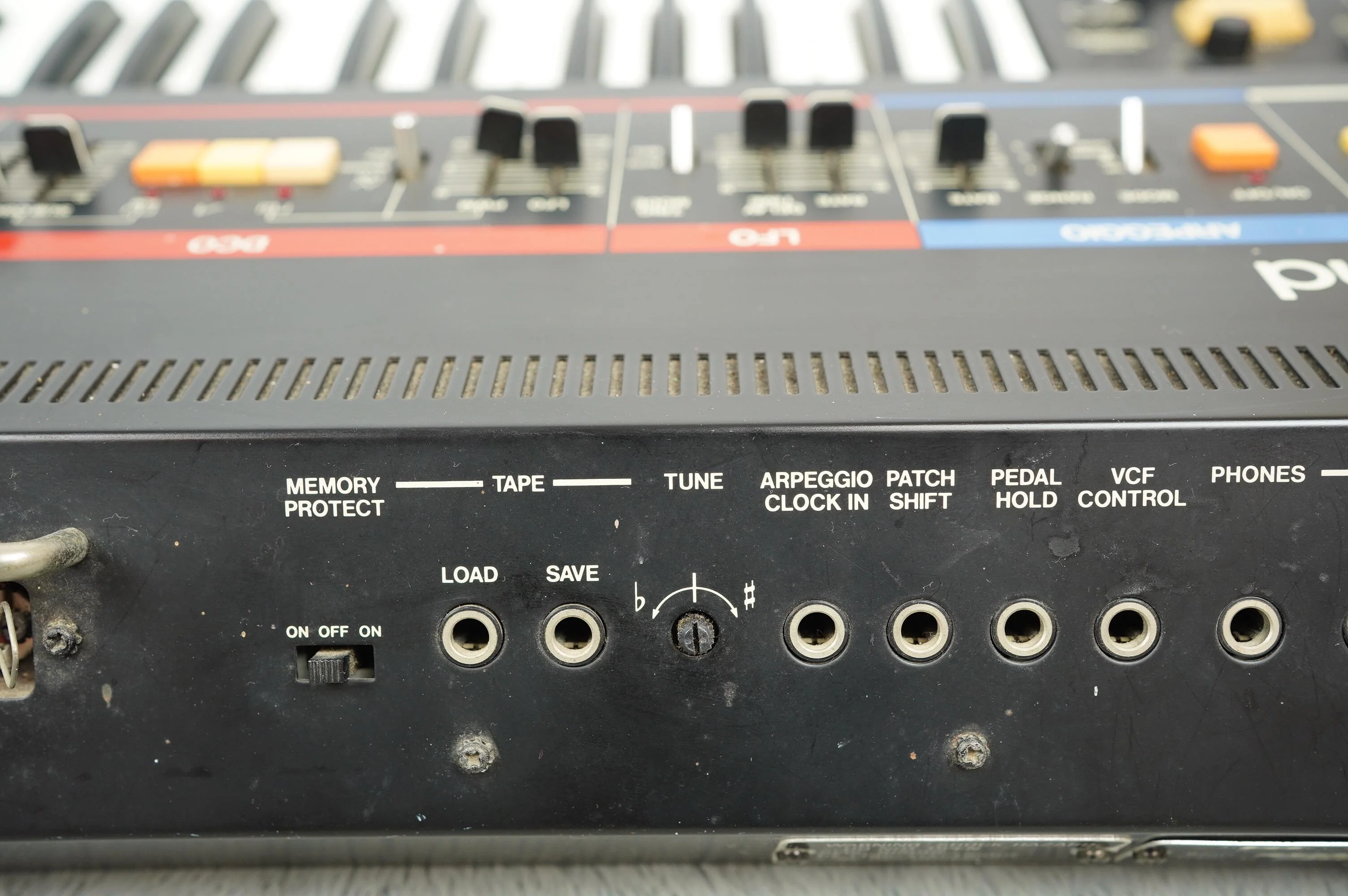 1987 Circa Roland Juno Synthesiser ex-Martin Barre Jethro Tull - Image 20