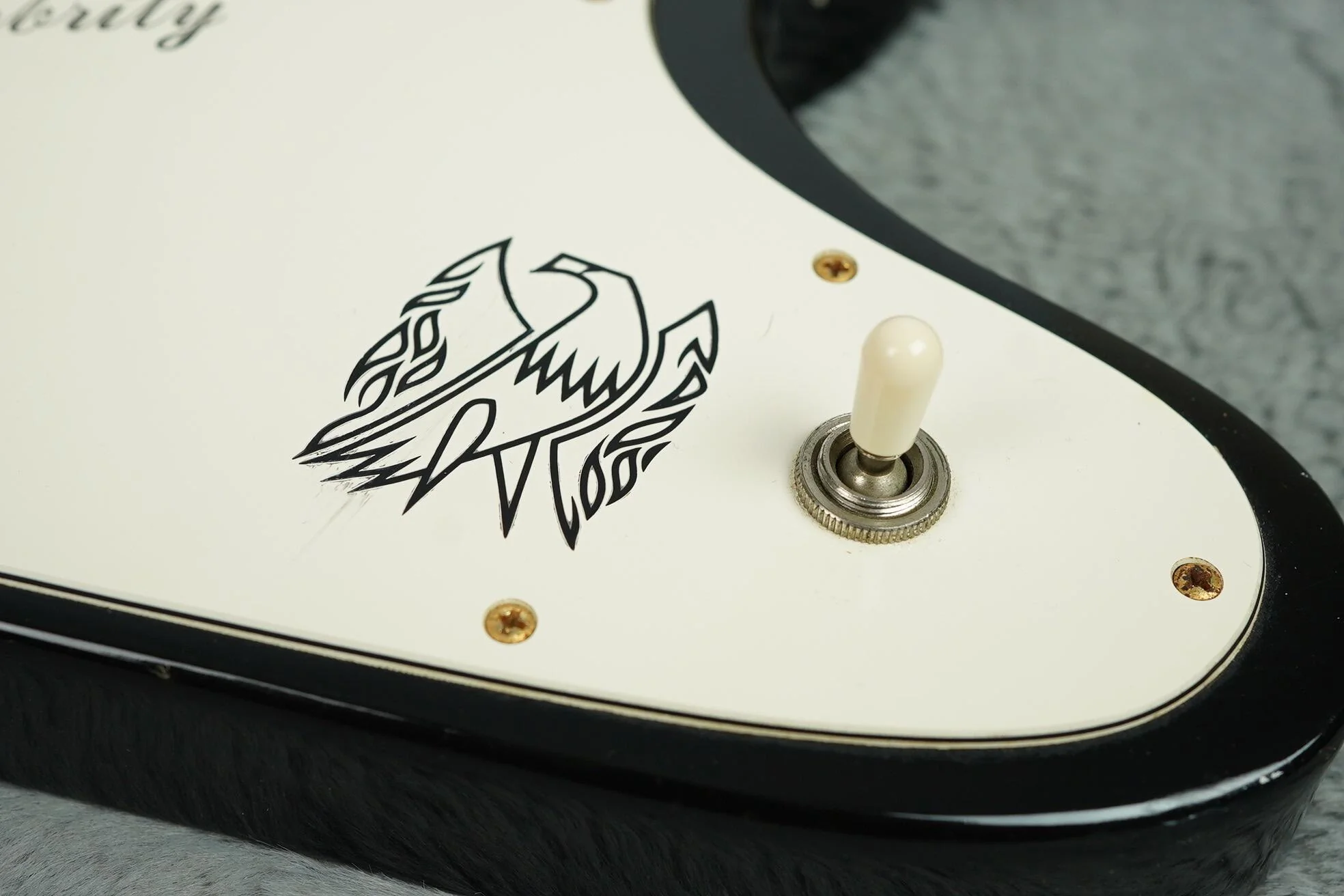 1991 Gibson Firebird V Celebrity Edition + OHSC - Image 32