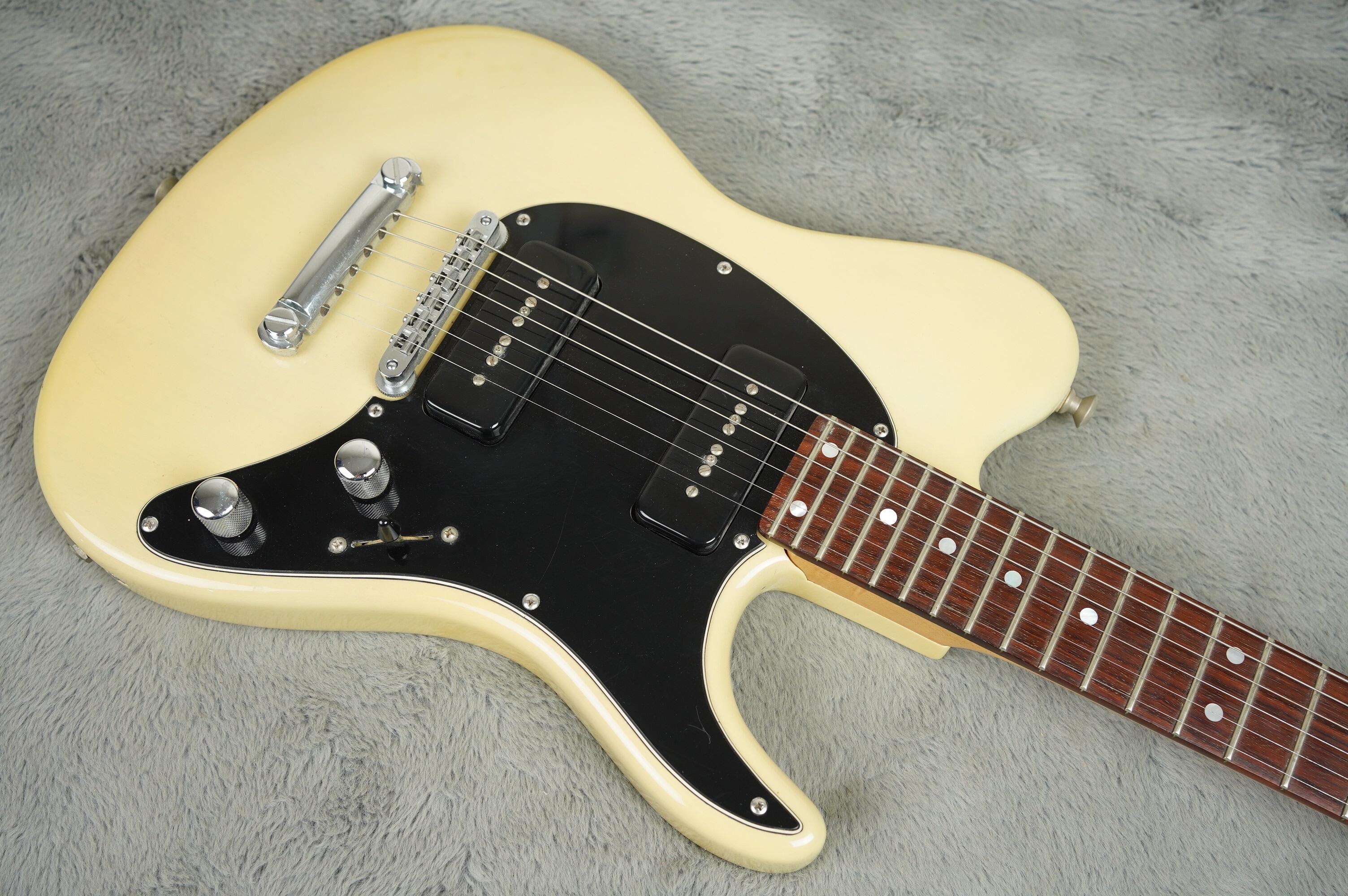 1992 Valley Arts Larry Carlton (signed) Standard Pro + OHSC - Image 12
