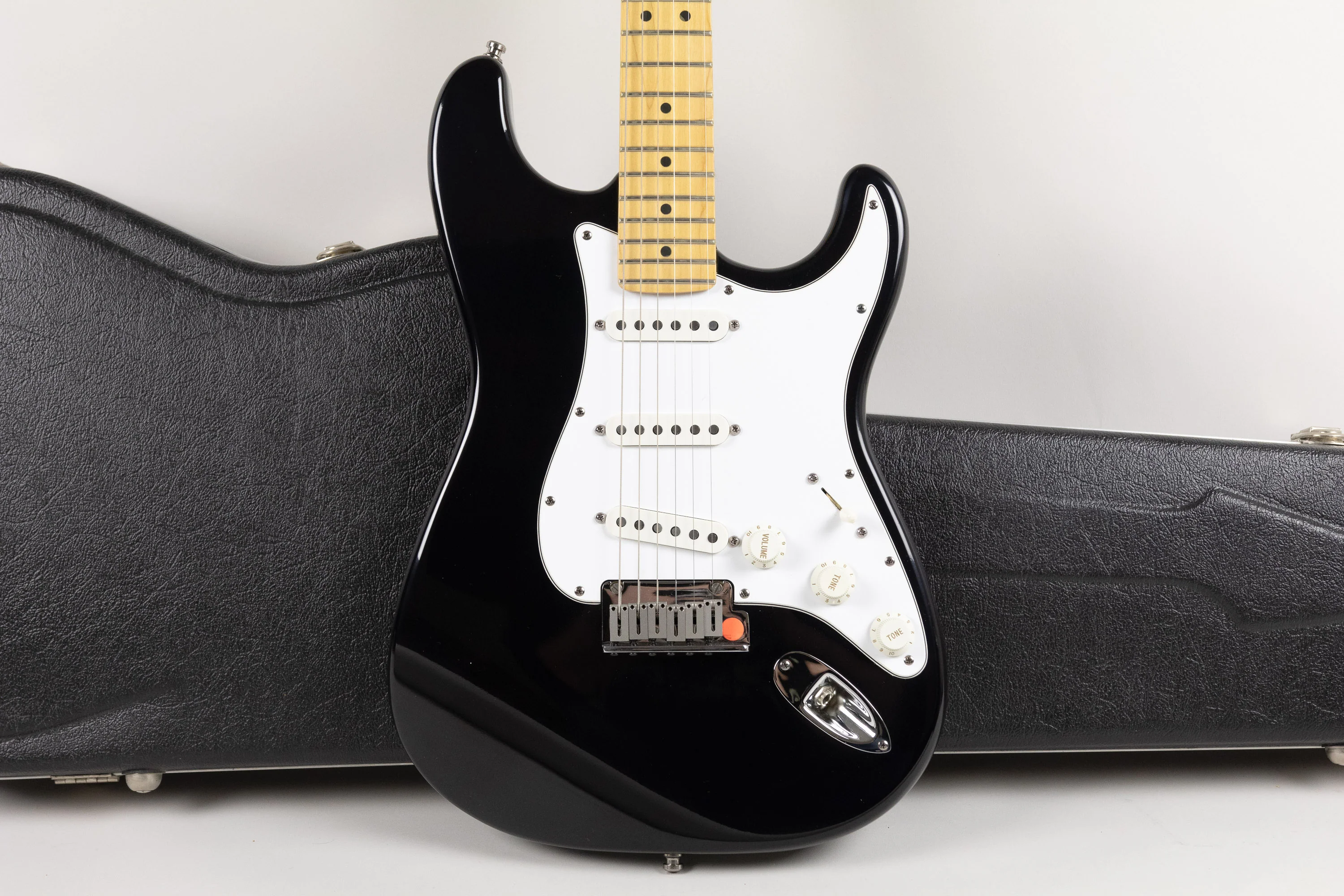 1995 Fender Stratocaster, Black