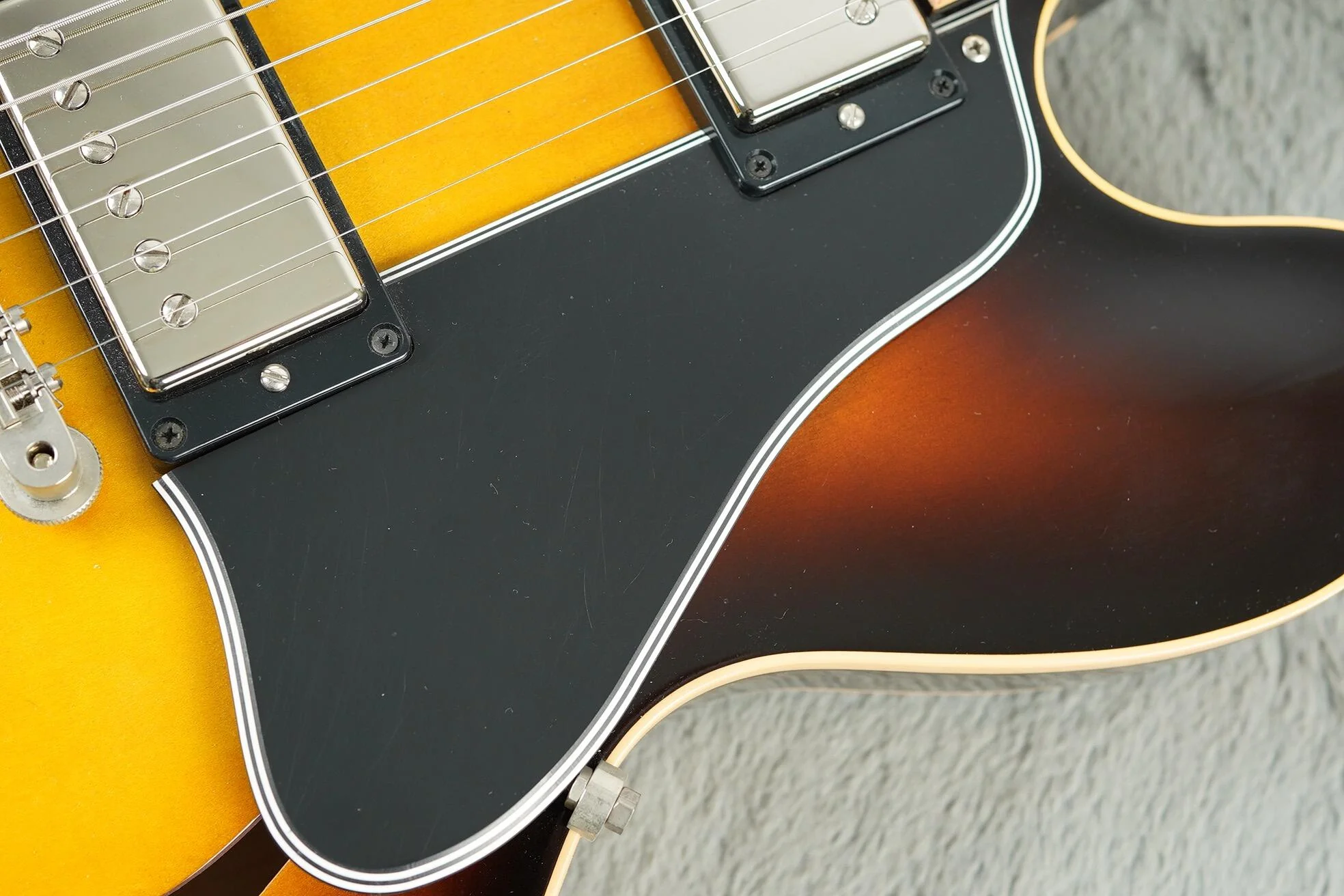 2006 Gibson Custom '63 Reissue ES-335, Sunburst + OHSC - Image 20