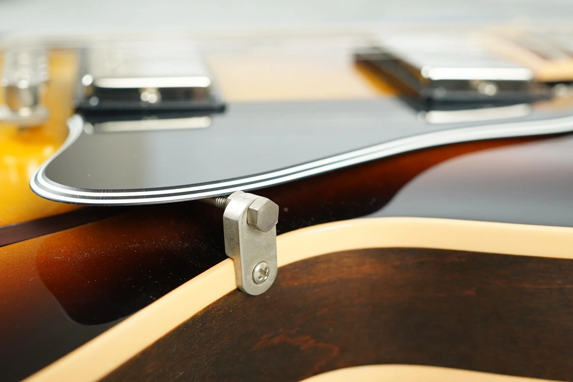 2006 Gibson Custom '63 Reissue ES-335, Sunburst + OHSC - Image 21