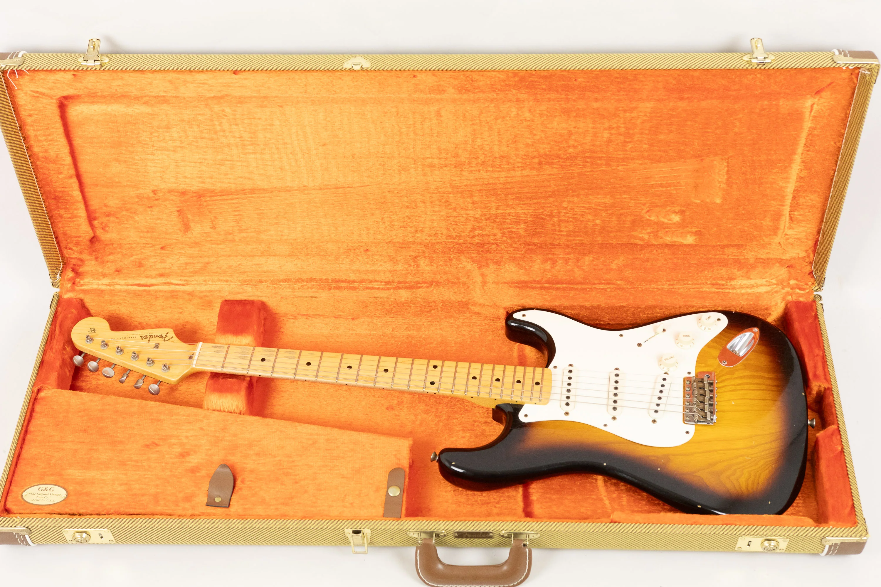 2016 Fender Custom Shop Stratocaster, Journeyman Relic, Sunburst - Image 5