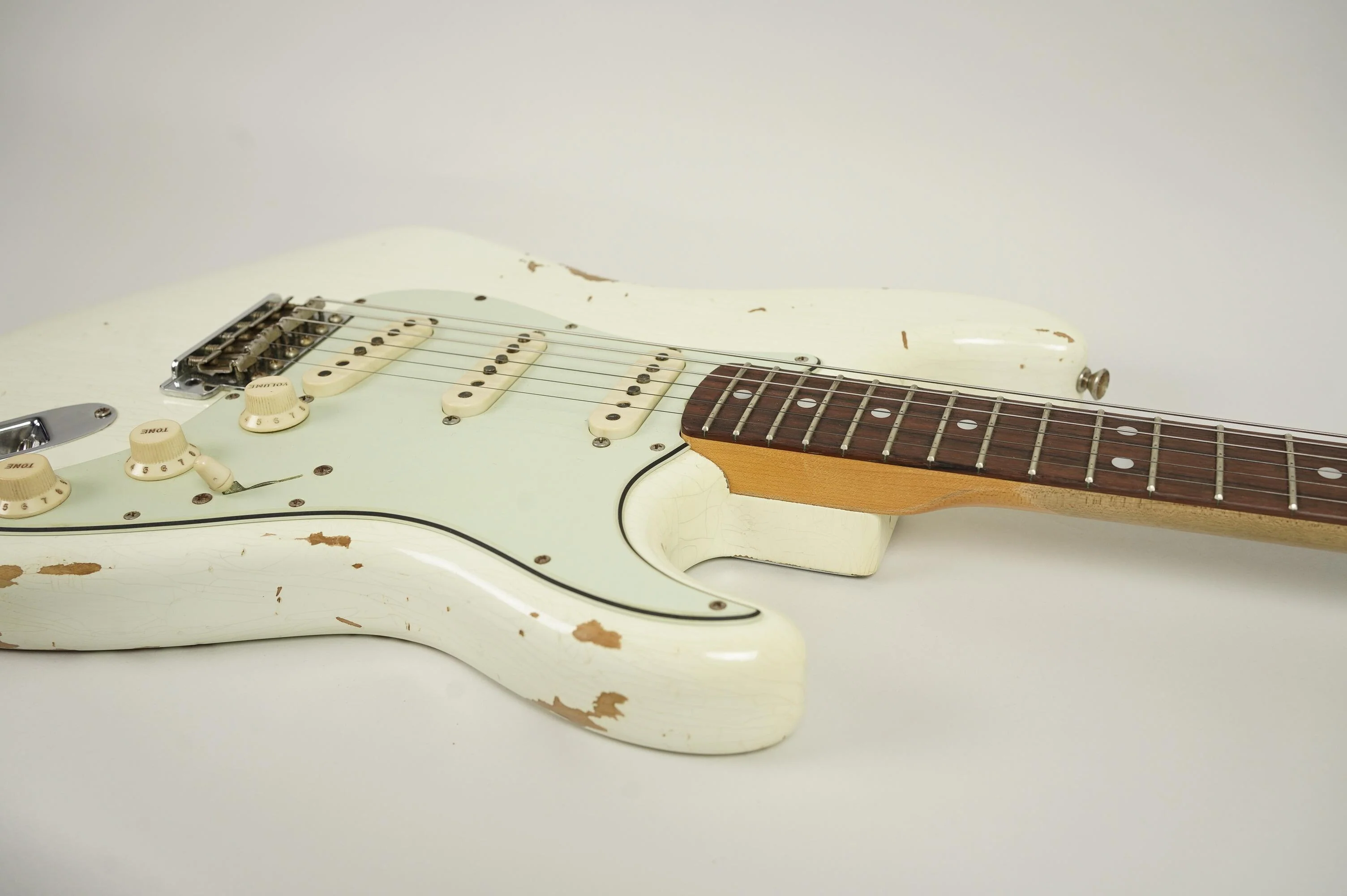2019 Fender Custom Shop 1964 Stratocaster Heavy Relic, White - Image 11