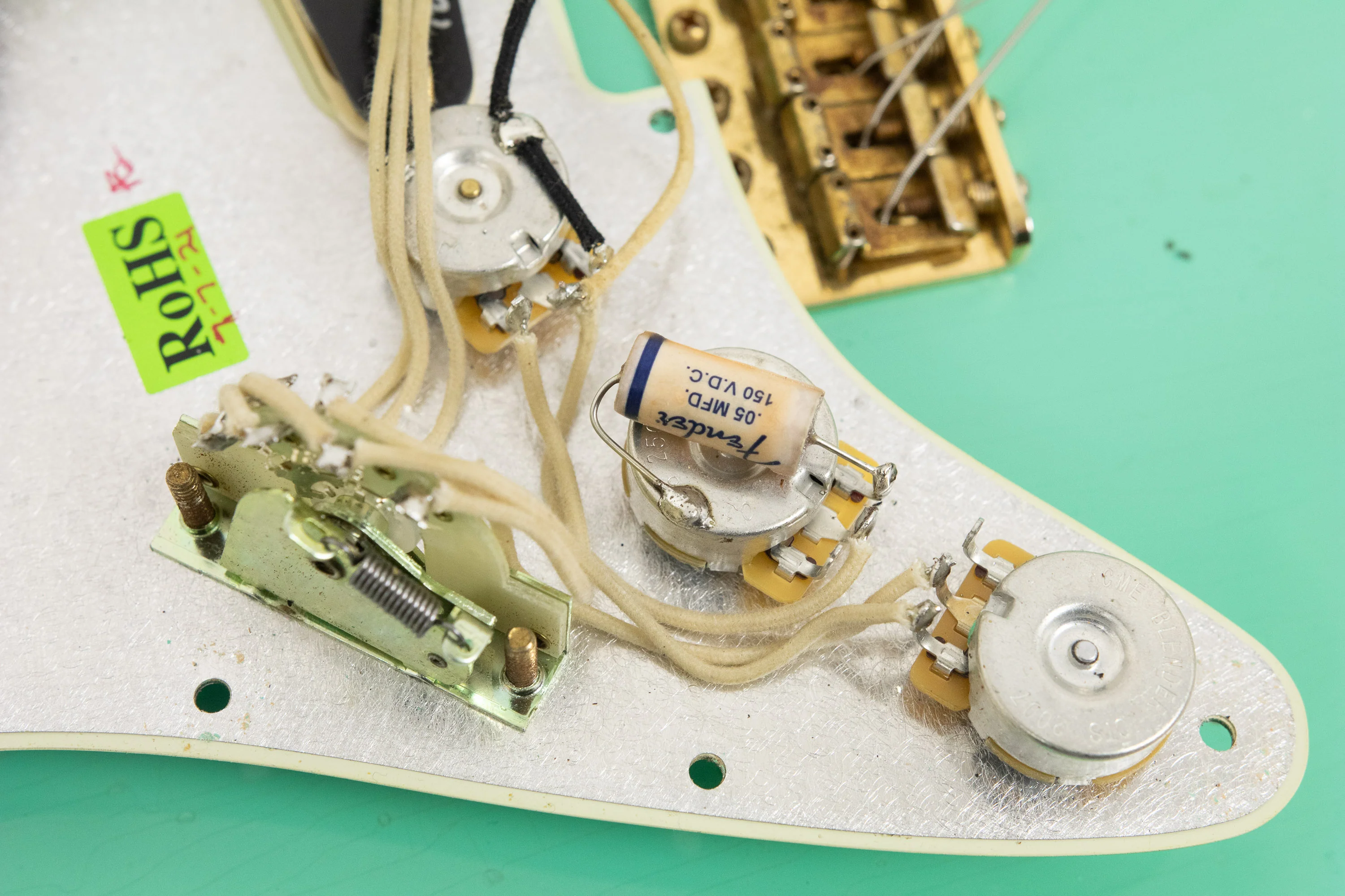 2021 Fender Custom Shop Ltd Ed 62 Stratocaster, Faded/Aged Sea Foam Green - Image 25