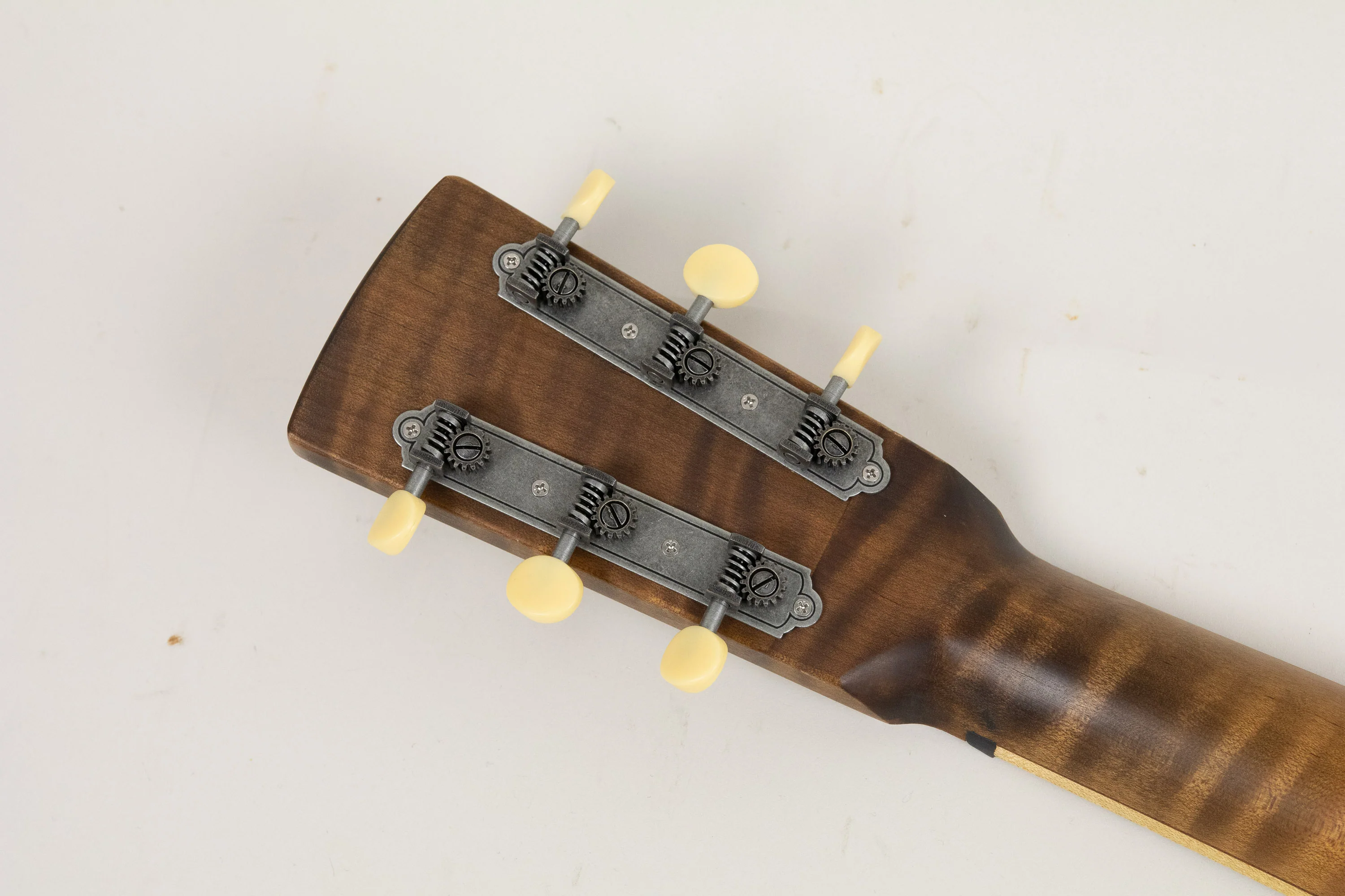 Mule Mavis Resonator - Image 39
